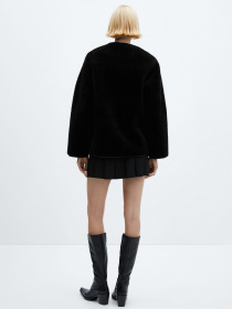 Демісезонна куртка MANGO Bethoven модель 67060441_99 Фото