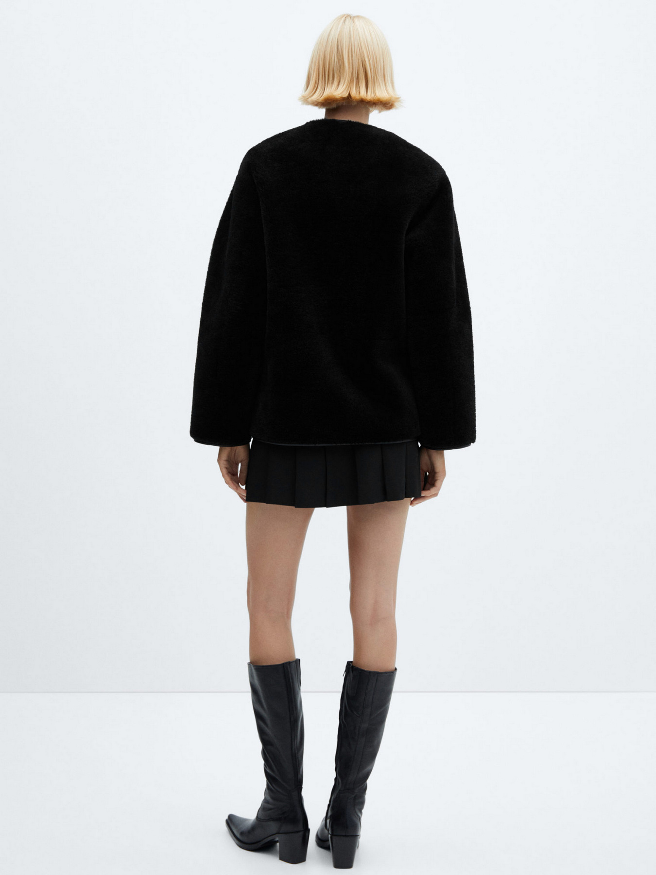 Демісезонна куртка MANGO Bethoven модель 67060441_99 Фото