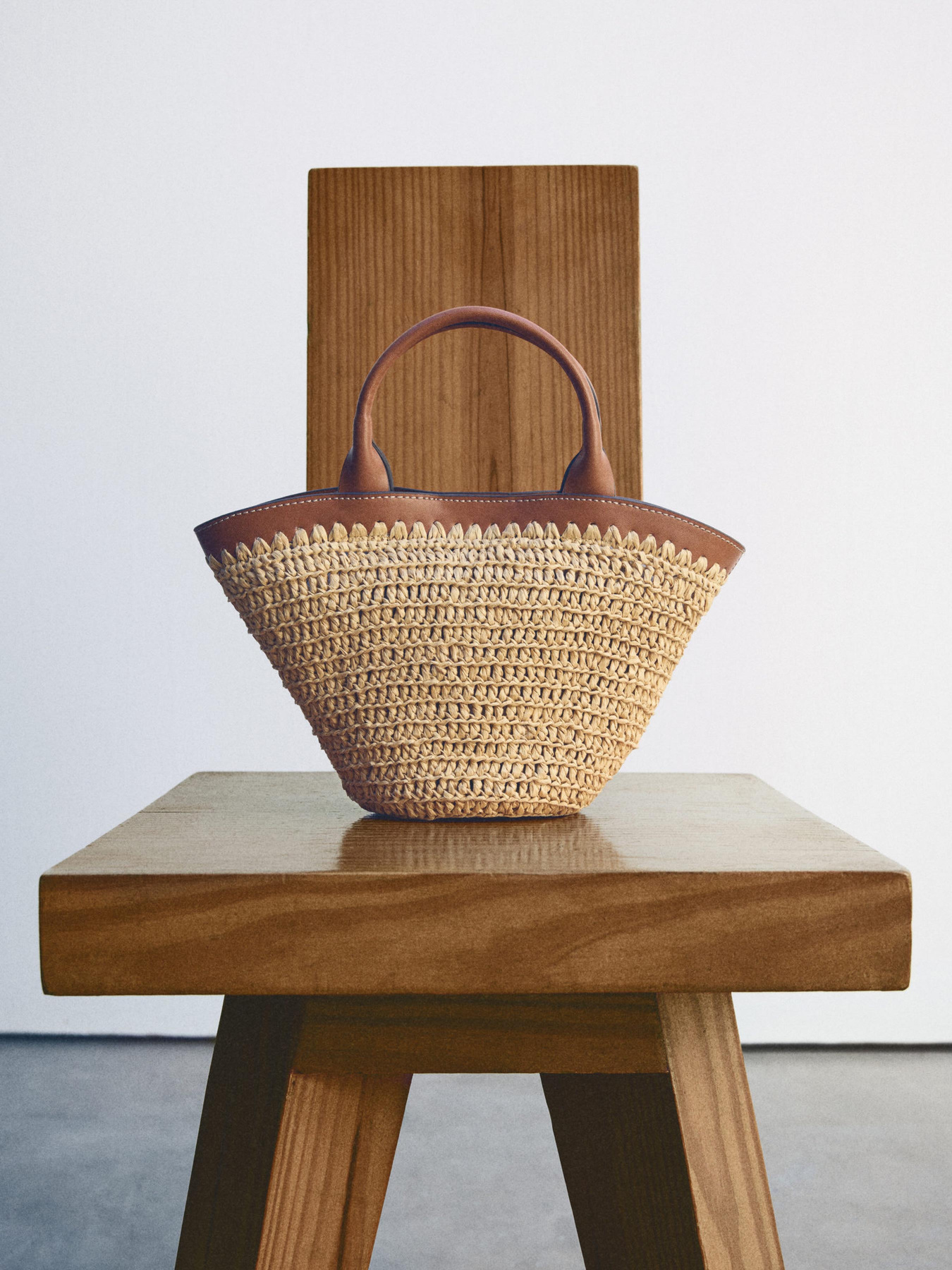 Кросс-боди MANGO модель 17031127_CU Фото