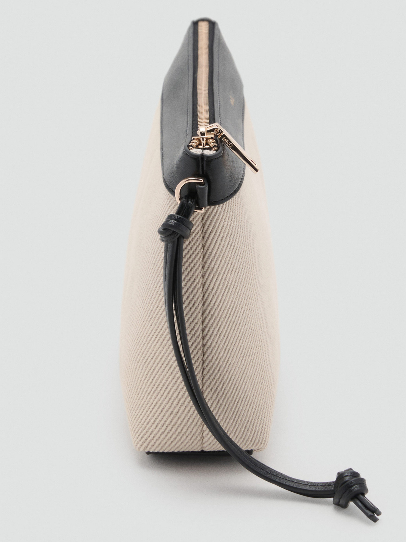 Косметичка MANGO модель 17081245_2 Фото