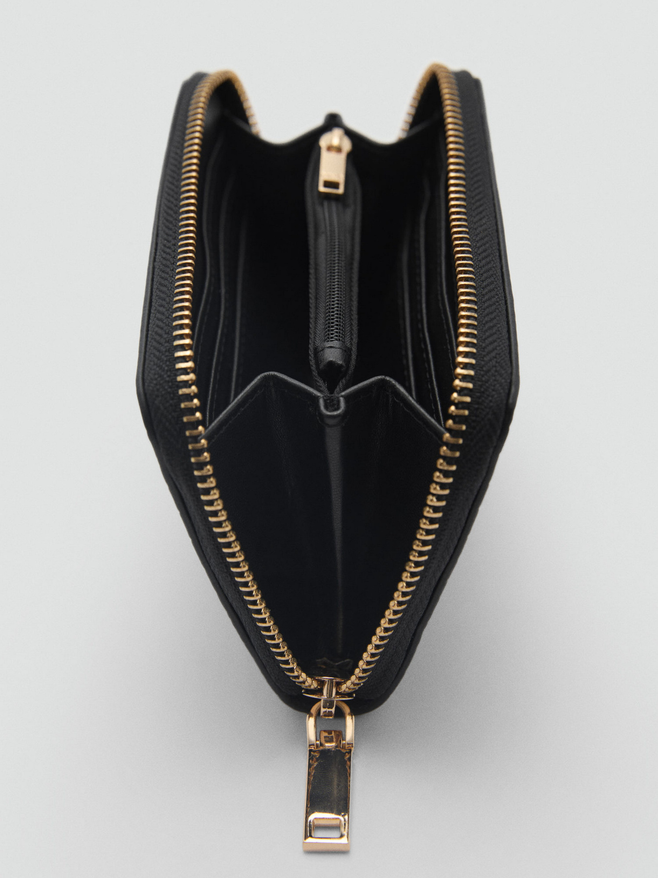 Гаманець MANGO модель 17072545_99 Фото