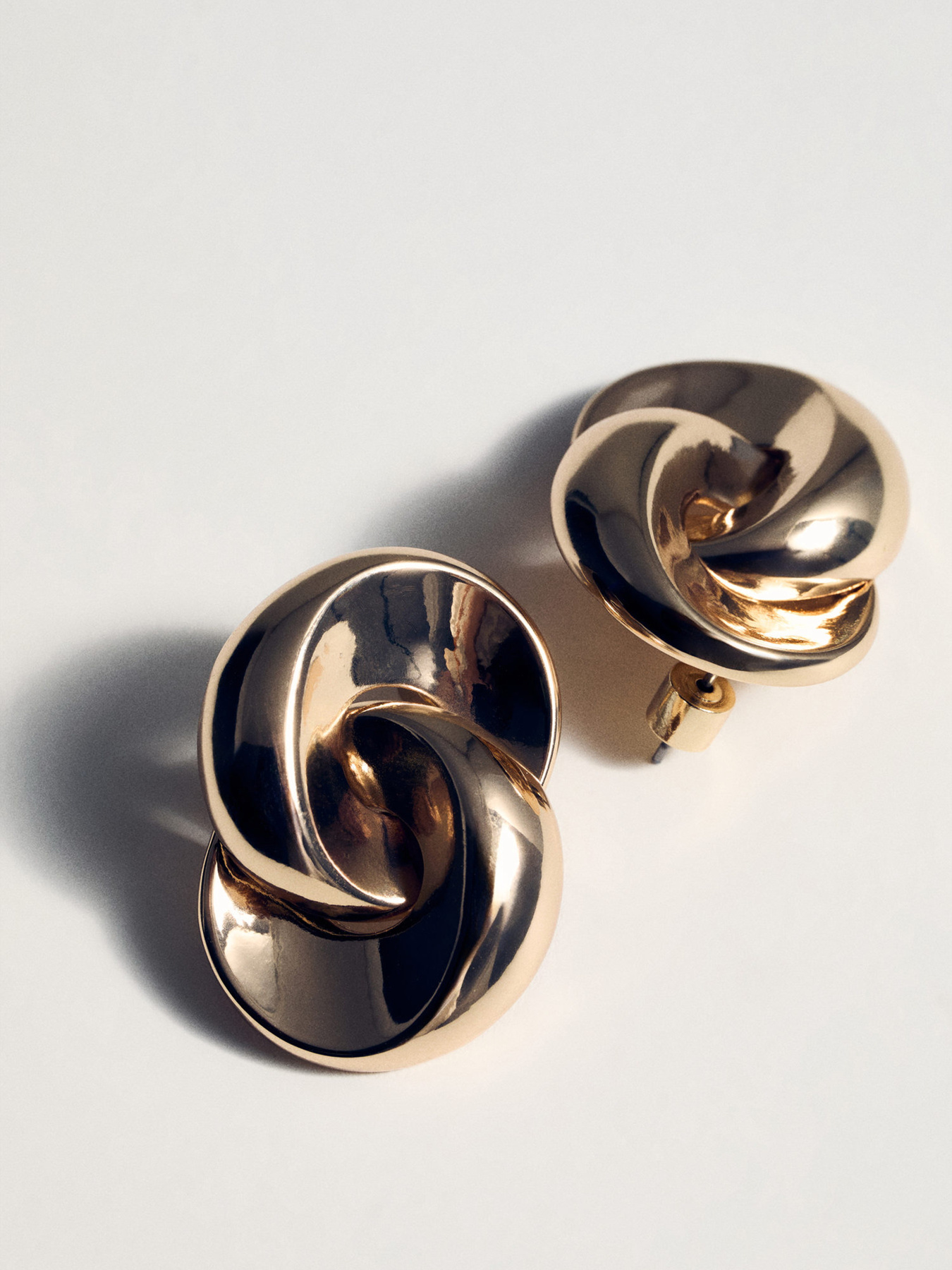 Серьги-гвоздики MANGO модель 17047800_OR Фото