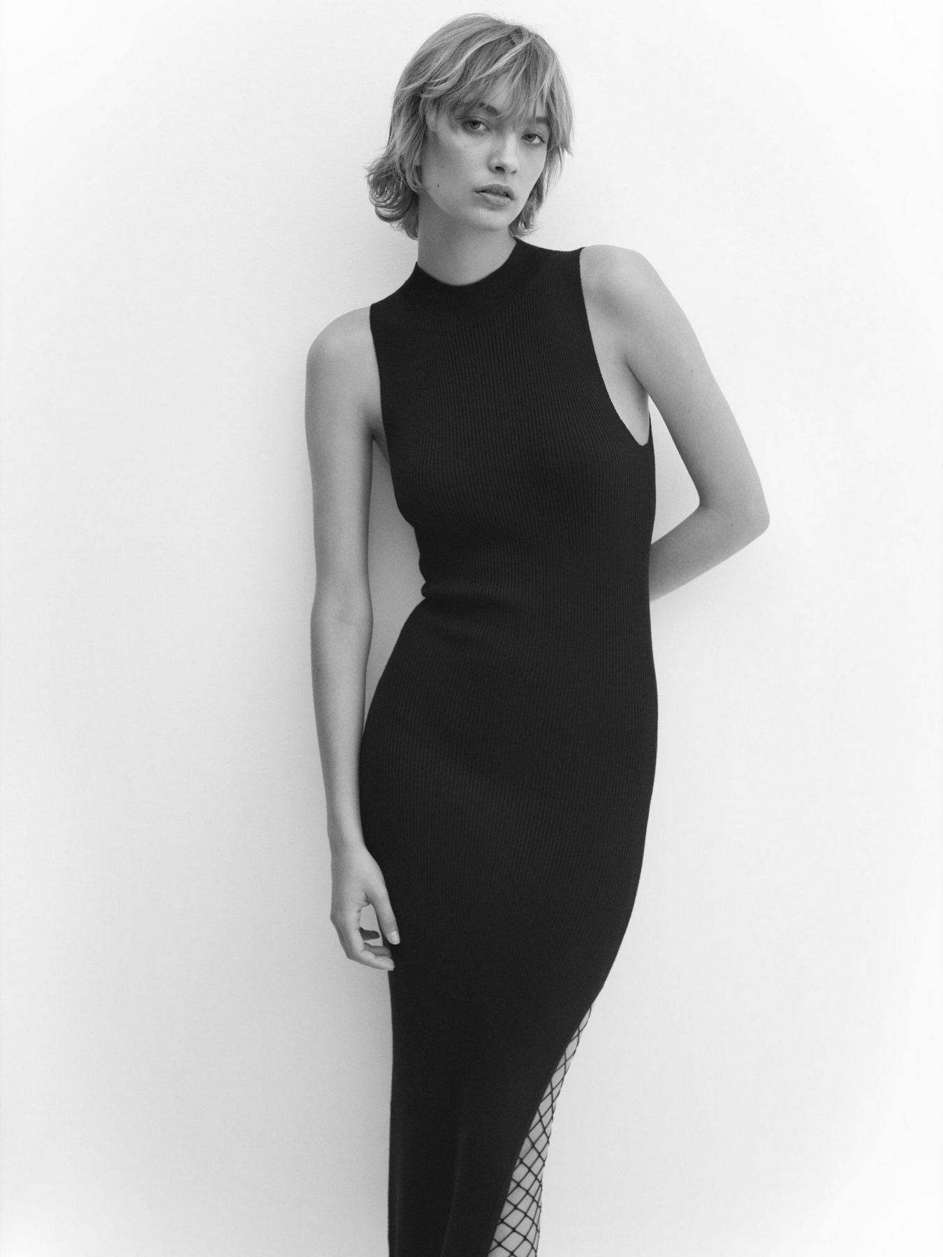 Платье миди MANGO Perez модель 67070466_99 Платье миди MANGO Perez модель 67070466_99 Фото