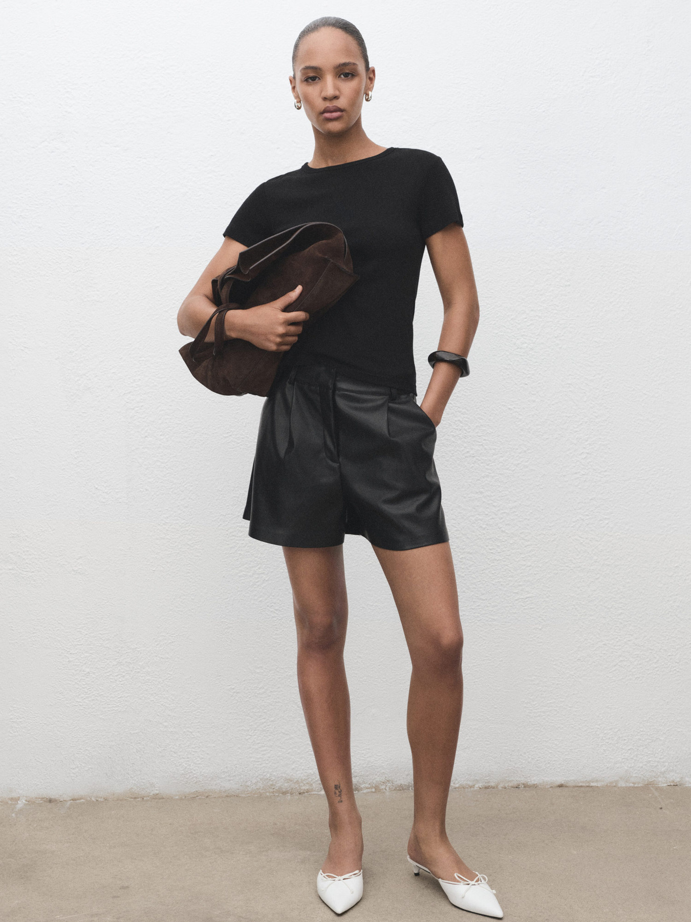 Шорты MANGO модель 17035168_99 Фото