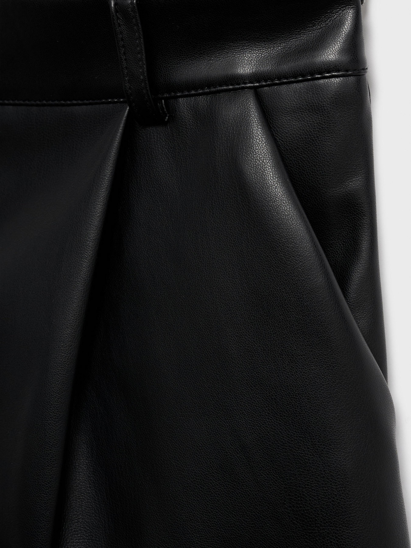 Повсякденні шорти MANGO модель 17035168_99 Повсякденні шорти MANGO модель 17035168_99 Фото