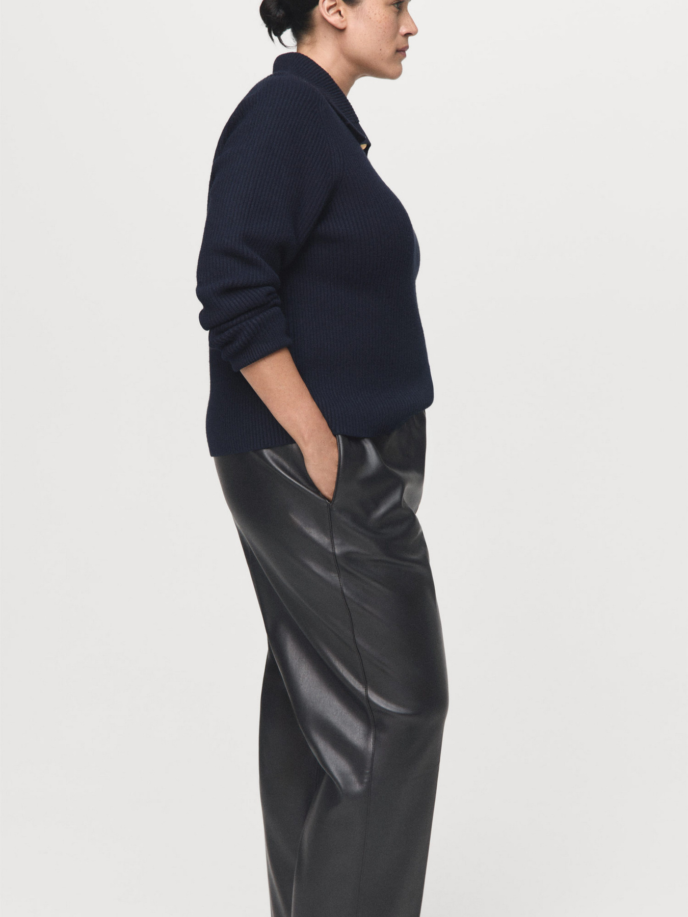 Повседневные штаны MANGO модель 17075974_99 Фото