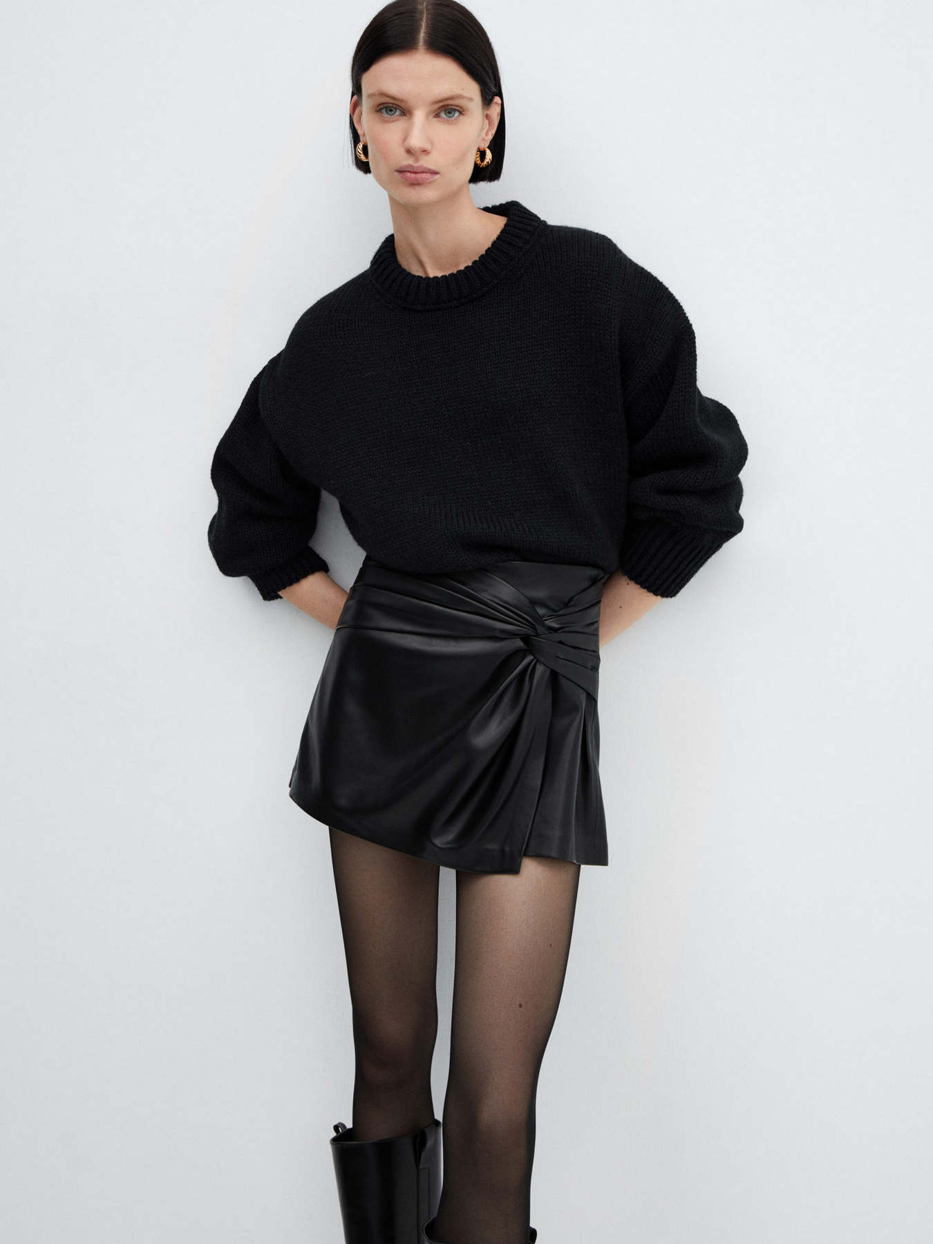 Юбка мини MANGO Cairo модель 67070472_99 Фото