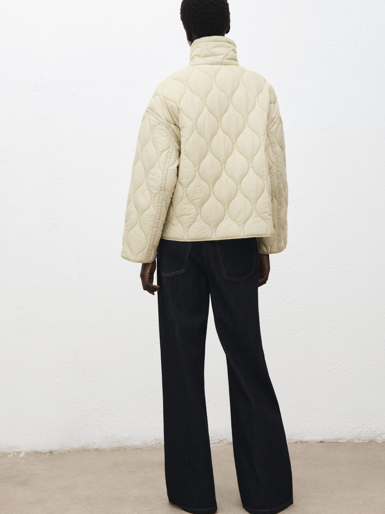 Демисезонная куртка MANGO модель 17085794_4 Фото