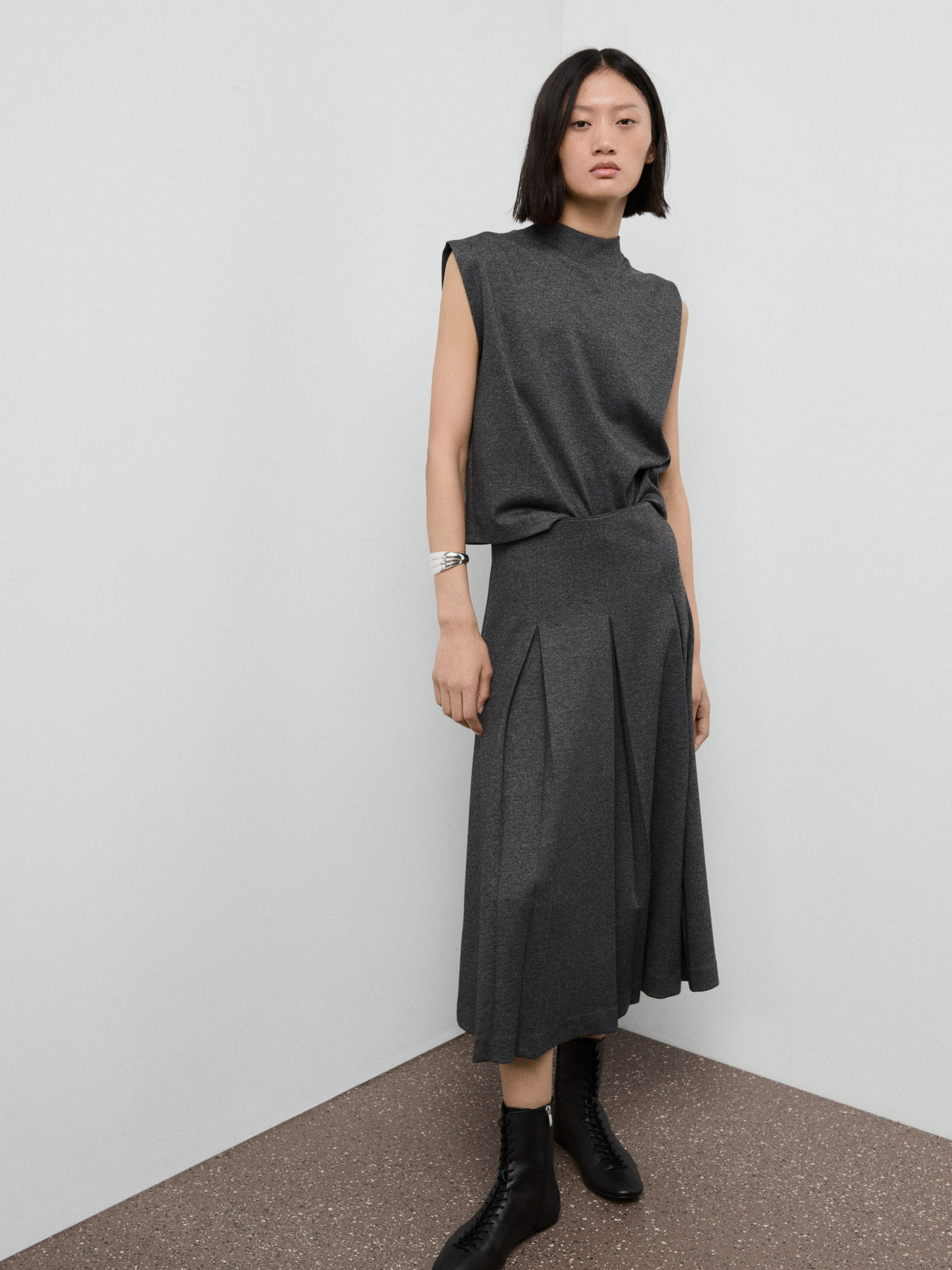 Юбка миди MANGO модель 17085817_92 Фото