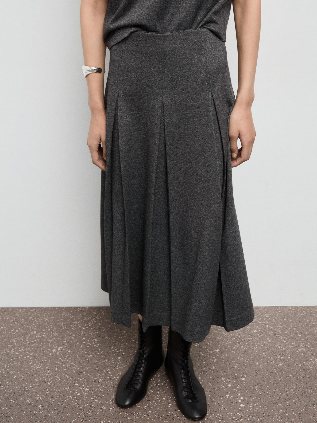 Юбка миди MANGO модель 17085817_92 Фото