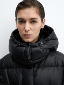 Зимняя куртка MANGO Winter модель 67070647_99 Фото