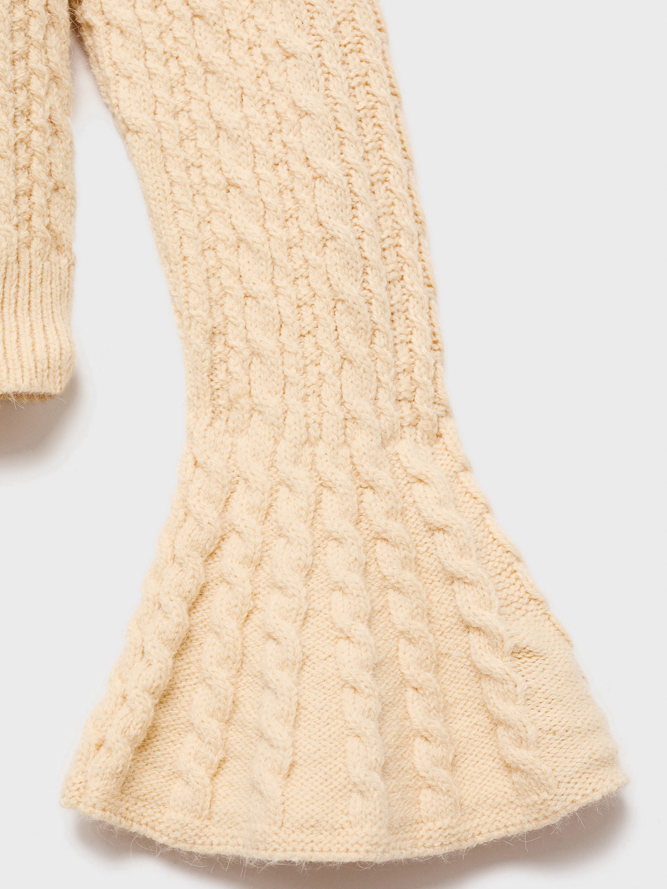 Джемпер MANGO модель 17005843_11 Джемпер MANGO модель 17005843_11 Фото