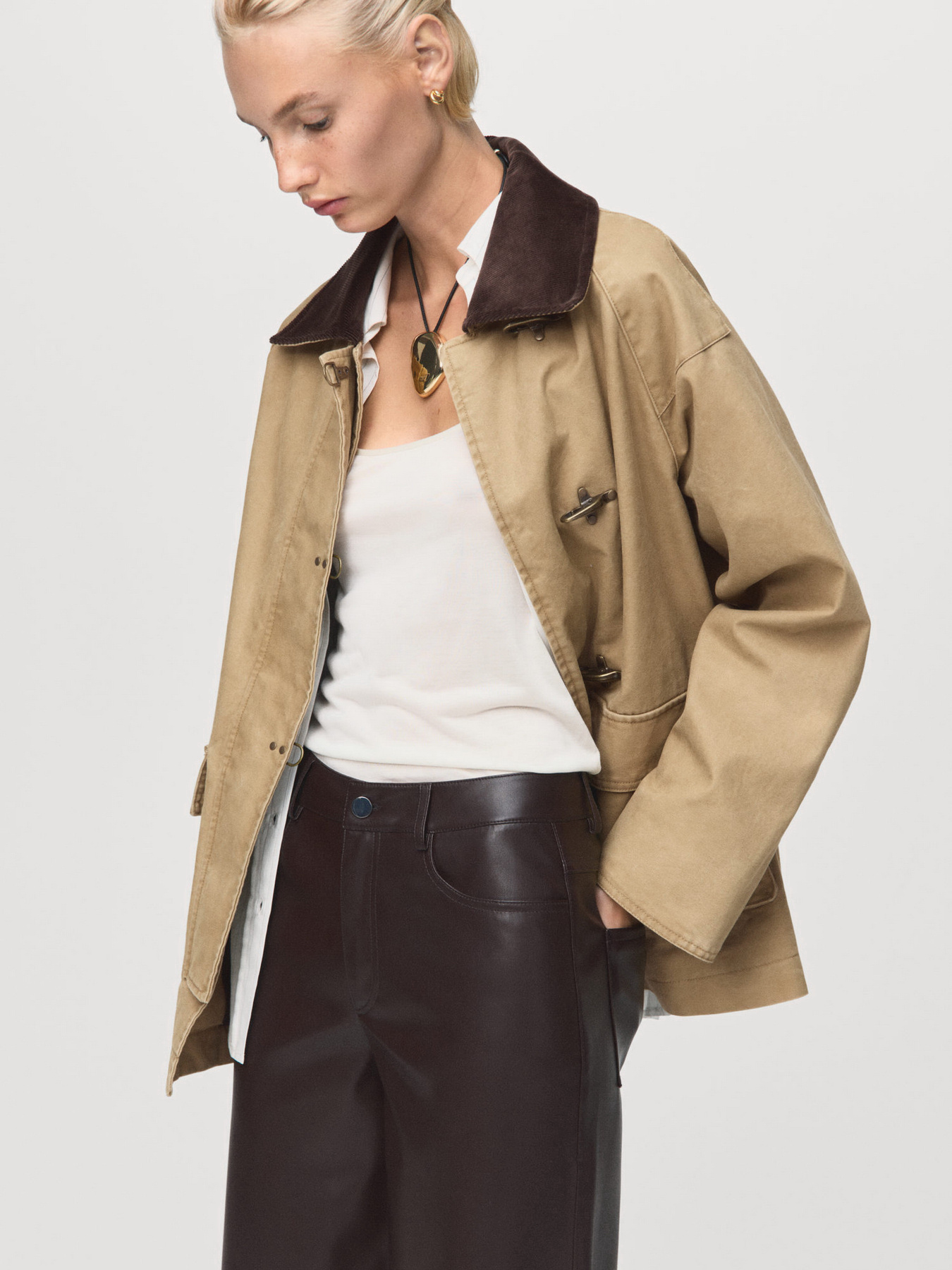 Повсякденні штани MANGO модель 17006735_76 Фото