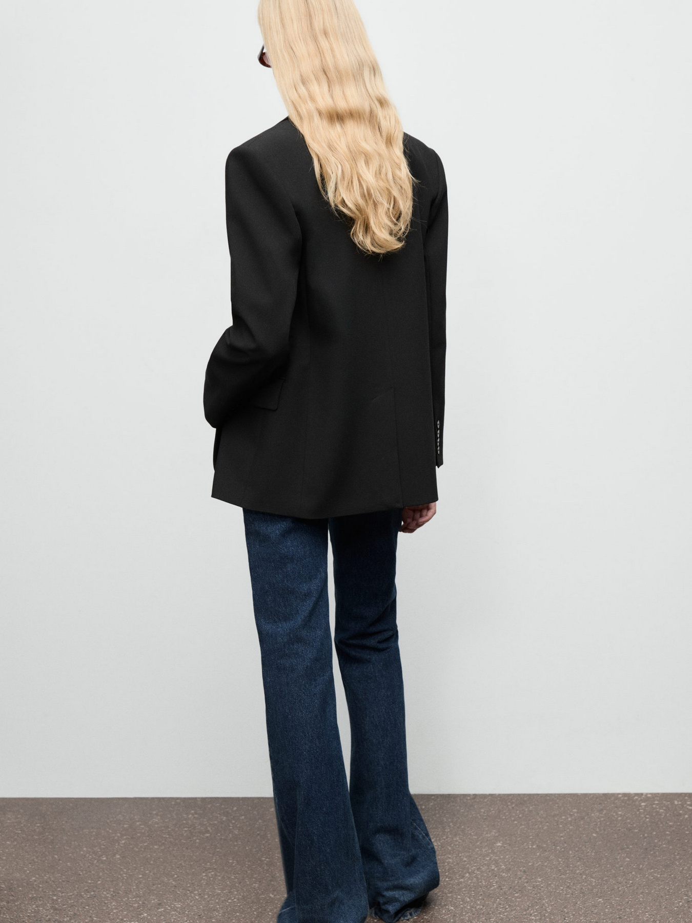 Пиджак MANGO модель 17026744_99 Фото