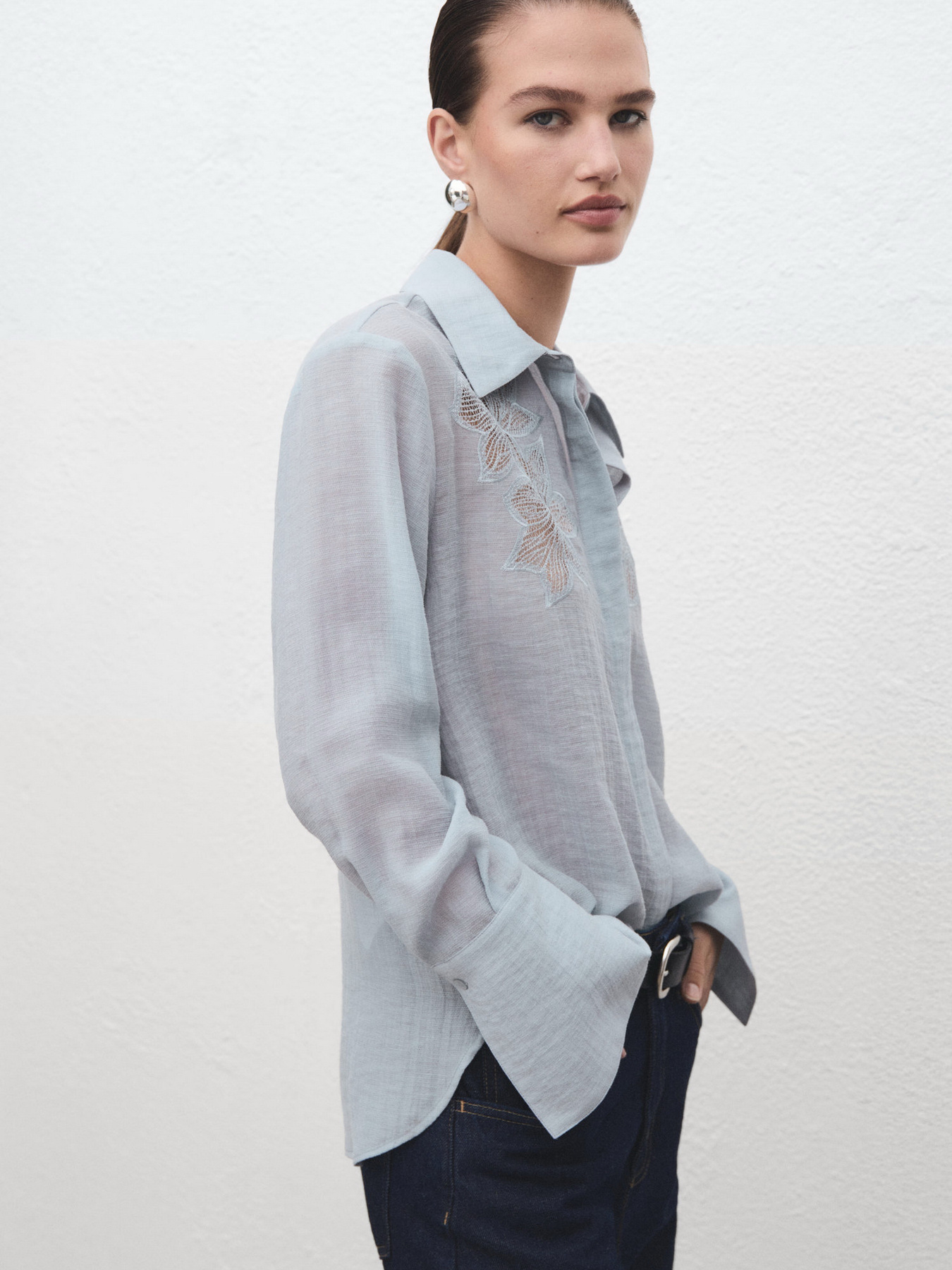 Блуза MANGO модель 17067905_52 Блуза MANGO модель 17067905_52 Фото