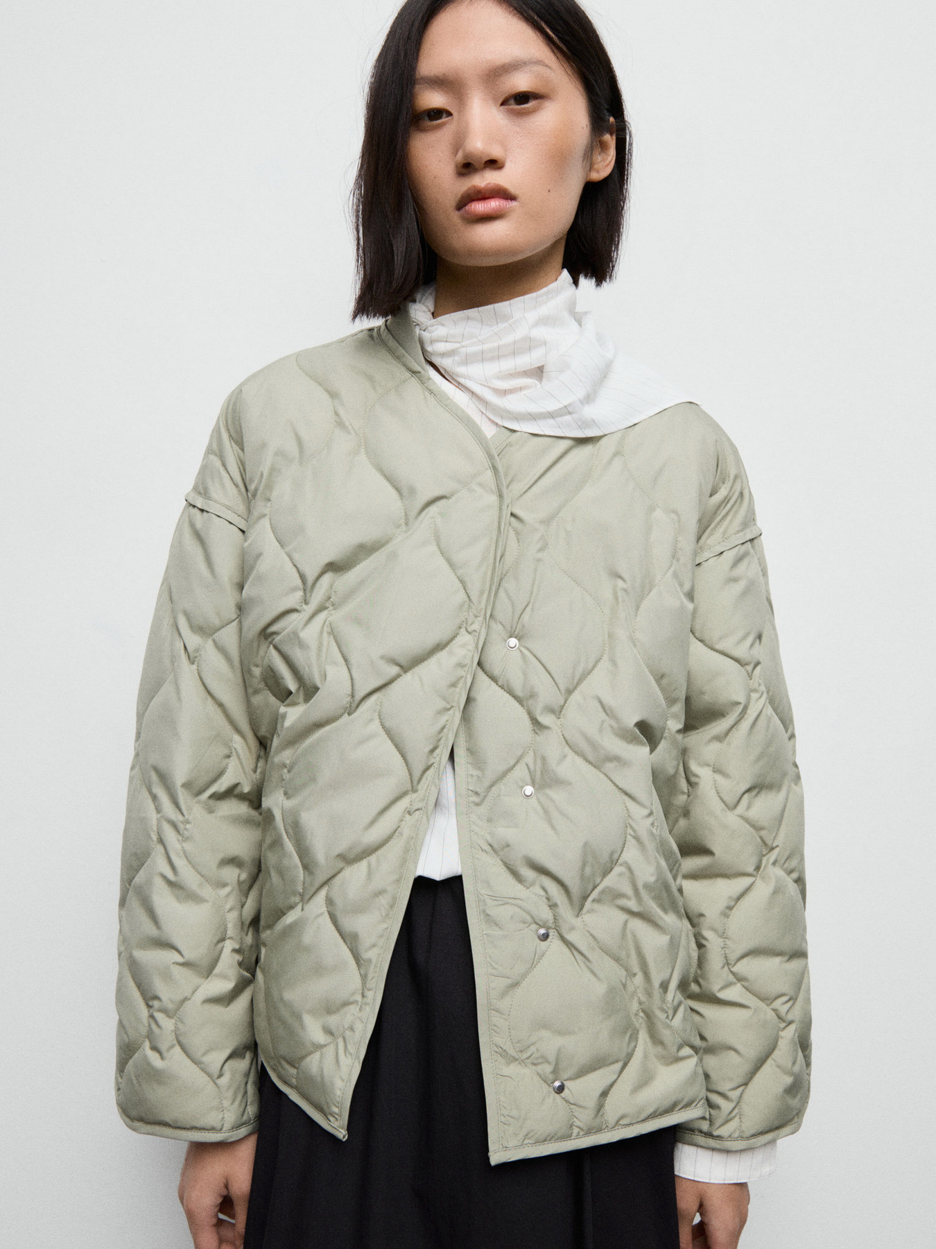 Демисезонная куртка MANGO модель 17075795_40 Фото