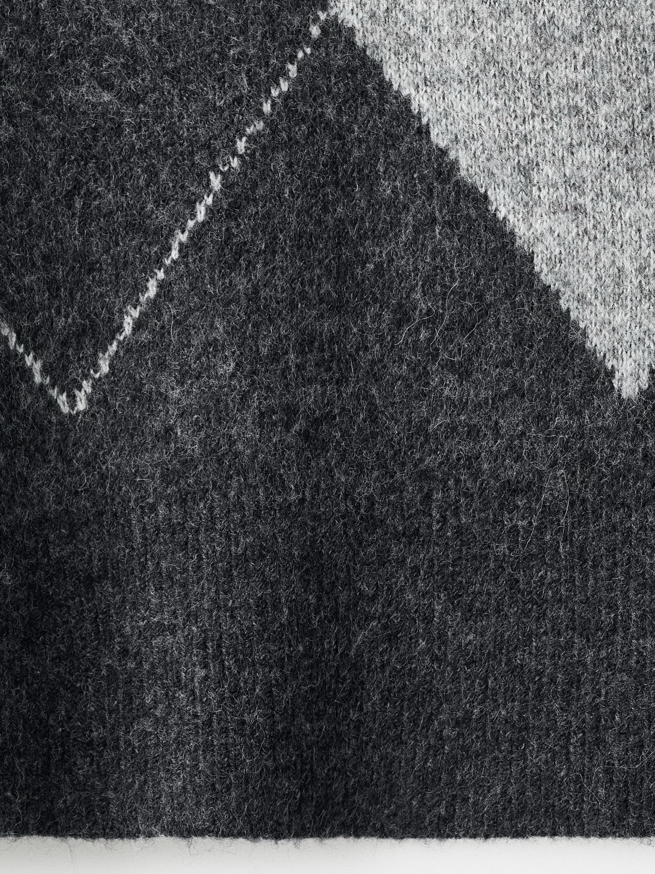 Джемпер MANGO модель 17007818_94 Джемпер MANGO модель 17007818_94 Фото