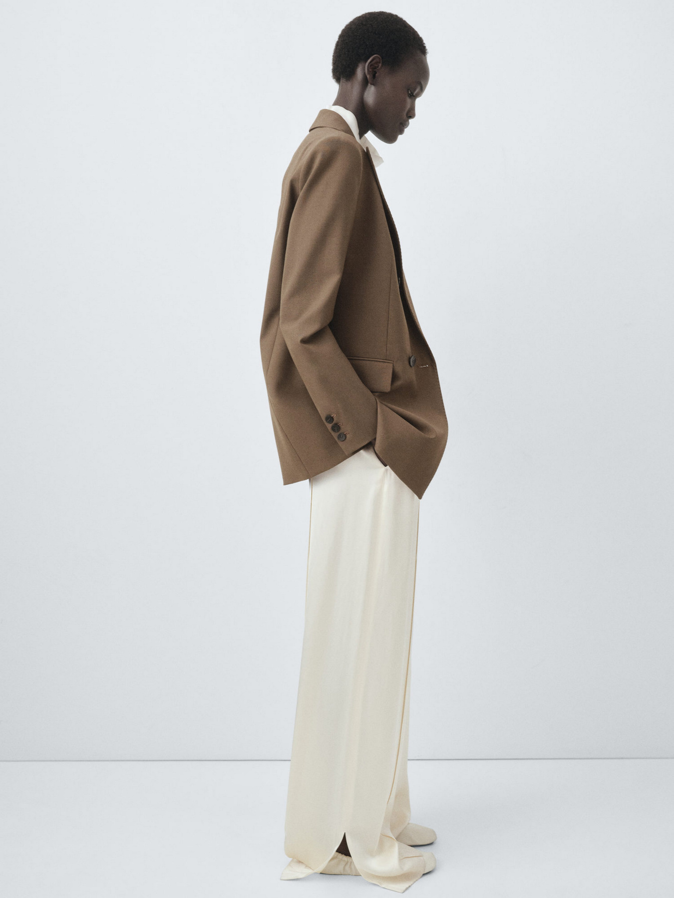 Блейзер MANGO модель 17016365_35 Фото