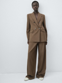 Блейзер MANGO модель 17016365_35 Блейзер MANGO модель 17016365_35 Фото