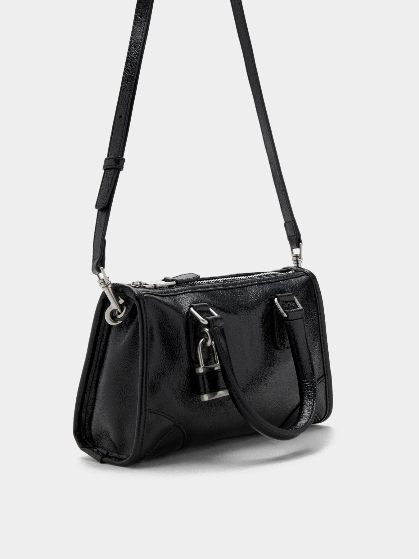 Сумка MANGO модель 17026354_99 Сумка MANGO модель 17026354_99 Фото