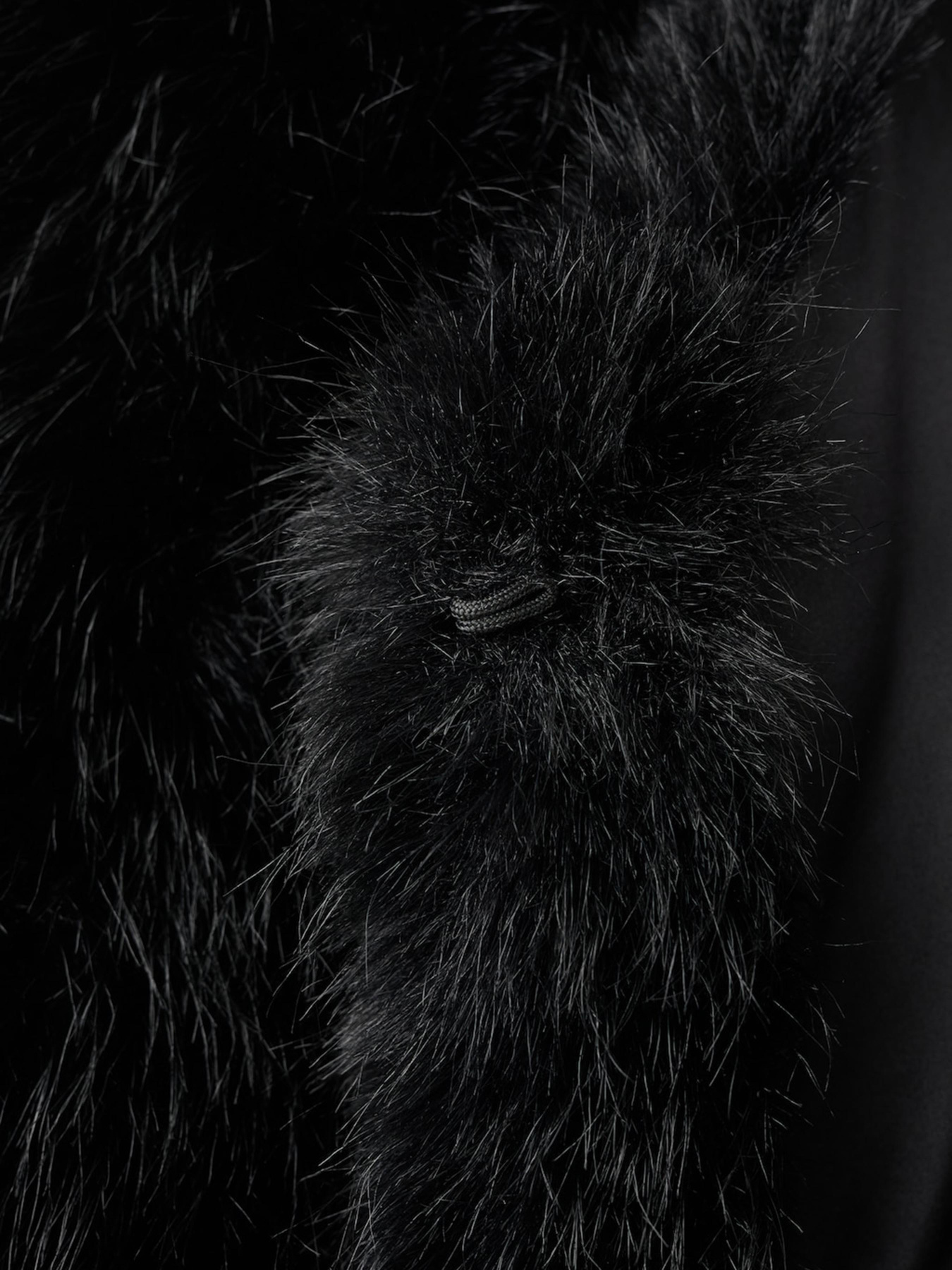 Шуба MANGO модель 17069093_99 Фото