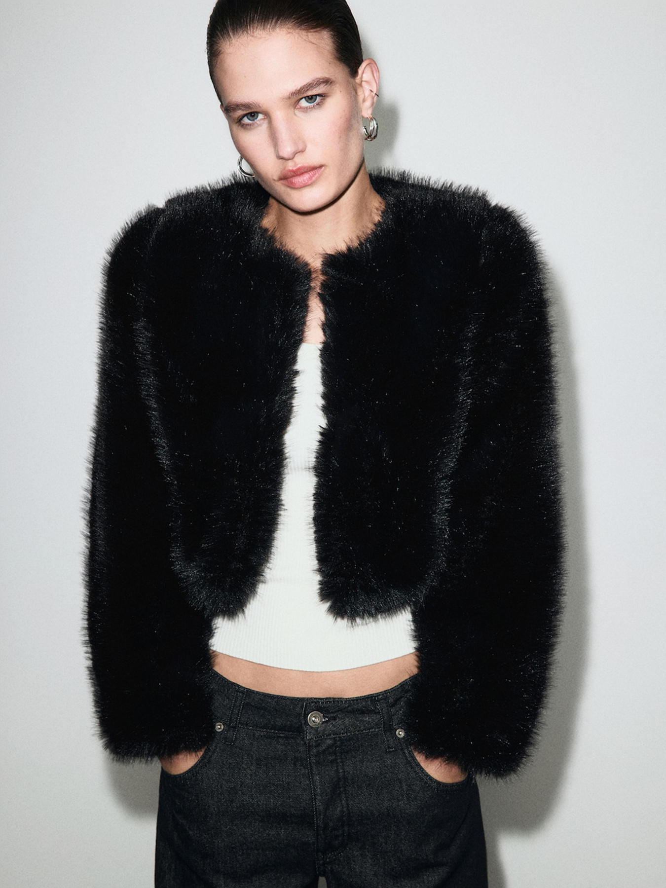 Шуба MANGO модель 17069093_99 Фото