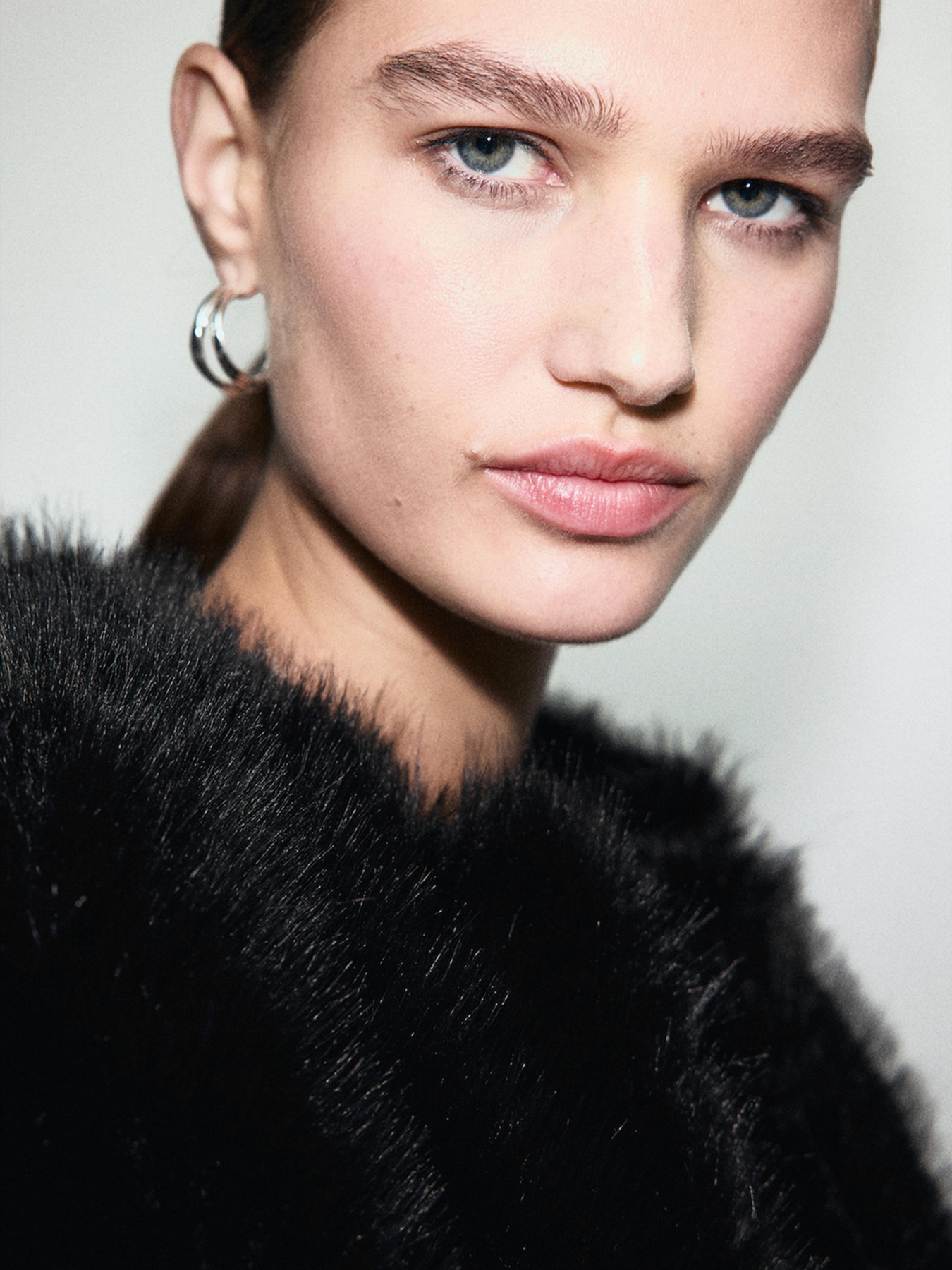 Искусственный мех MANGO модель 17069093_99 Фото