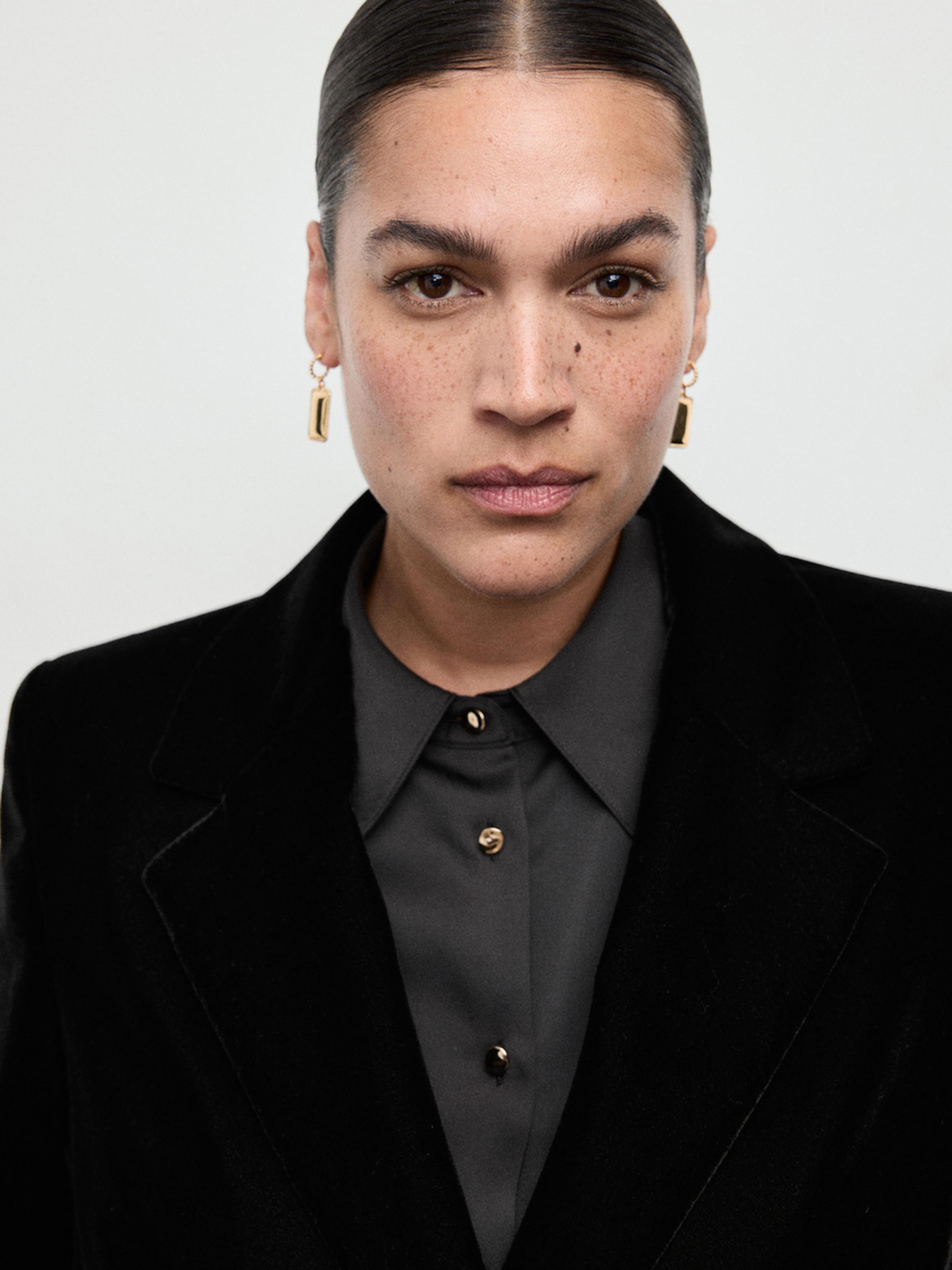 Блейзер MANGO модель 17068287_99 Фото