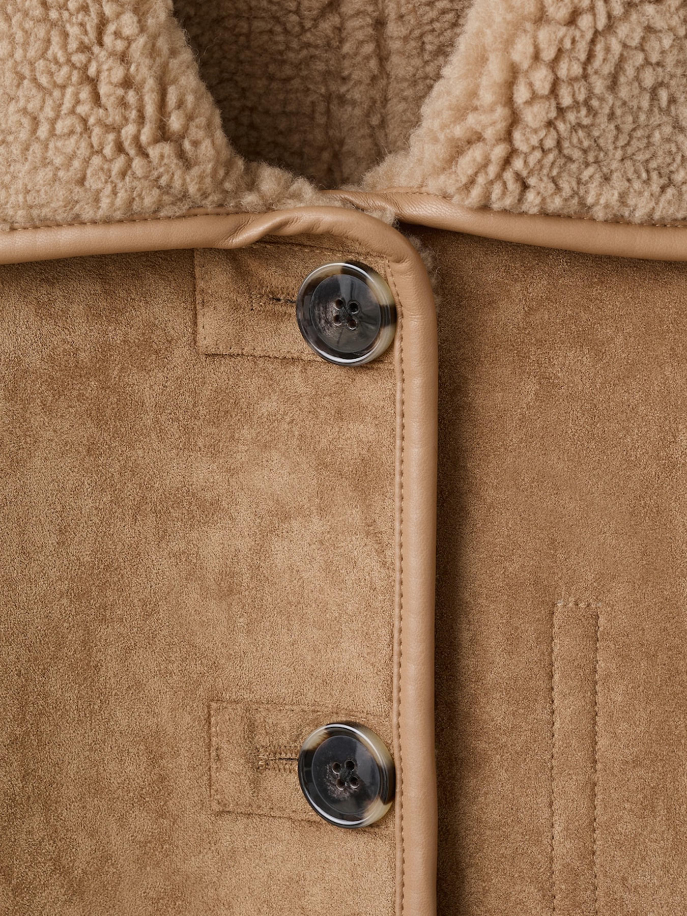 Дубленка MANGO модель 17077900_9 Фото