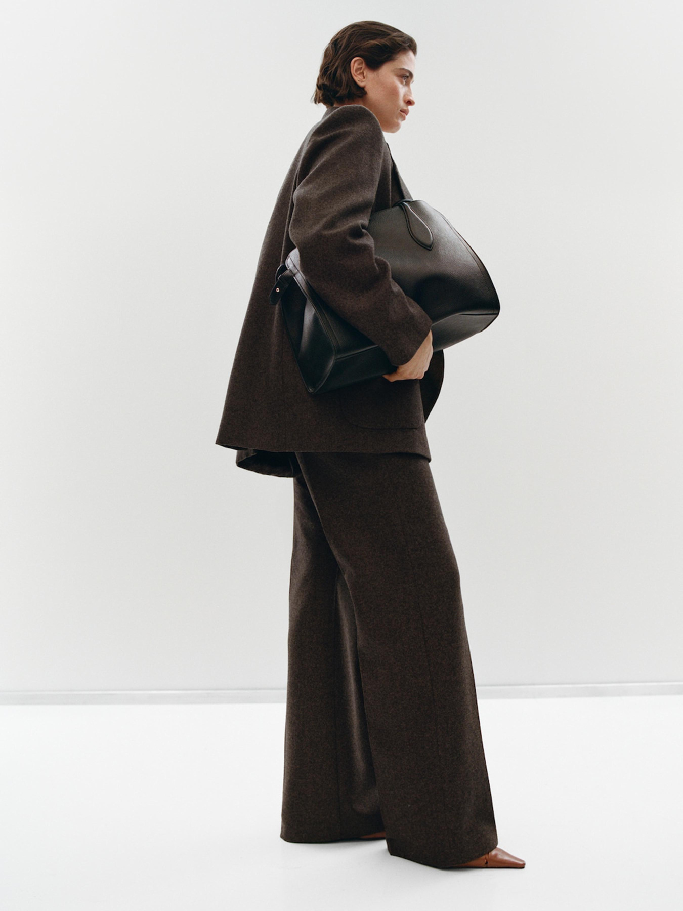 Класичні штани MANGO модель 17017914_30 Фото