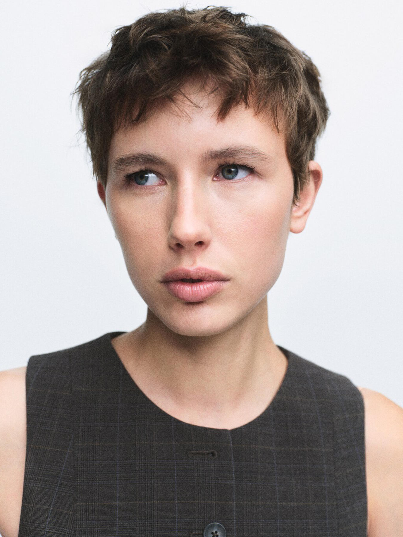 Жилет классический MANGO модель 17087811_30 Фото