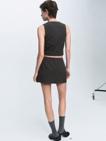 Класичний жилет MANGO модель 17087811_30 Класичний жилет MANGO модель 17087811_30 Фото