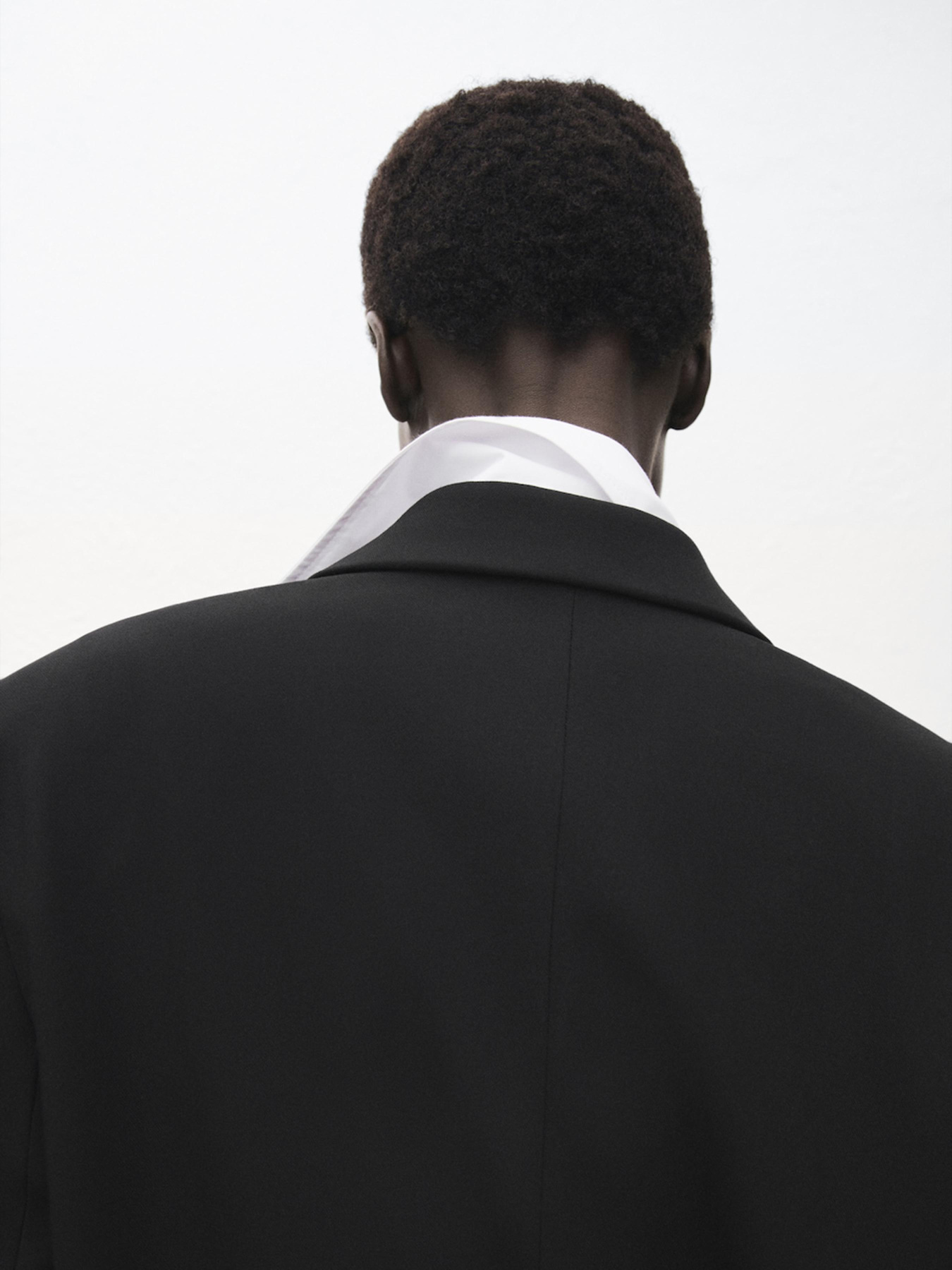 Пиджак MANGO модель 17036743_99 Фото