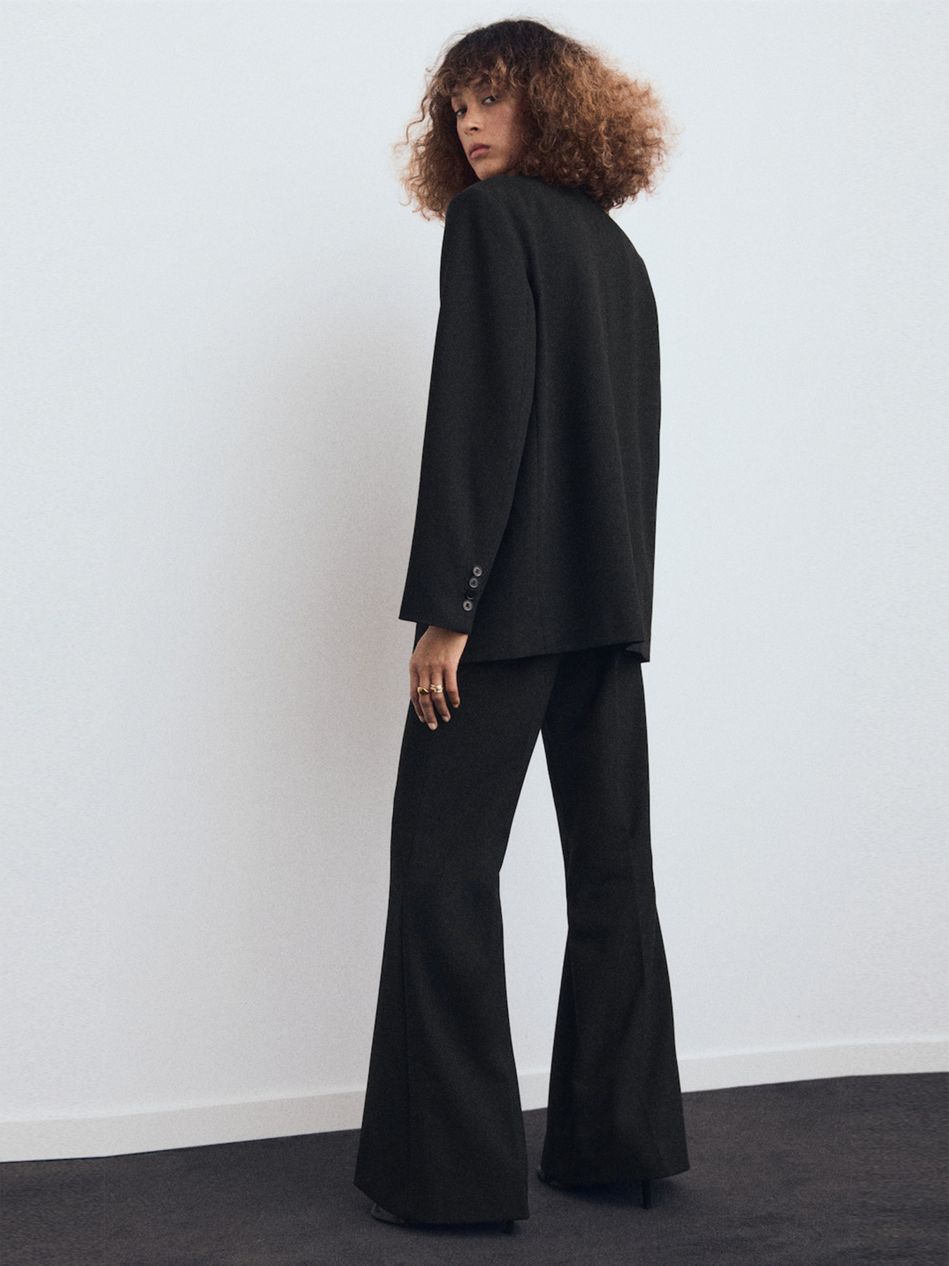 Пиджак MANGO модель 17036743_99 Фото