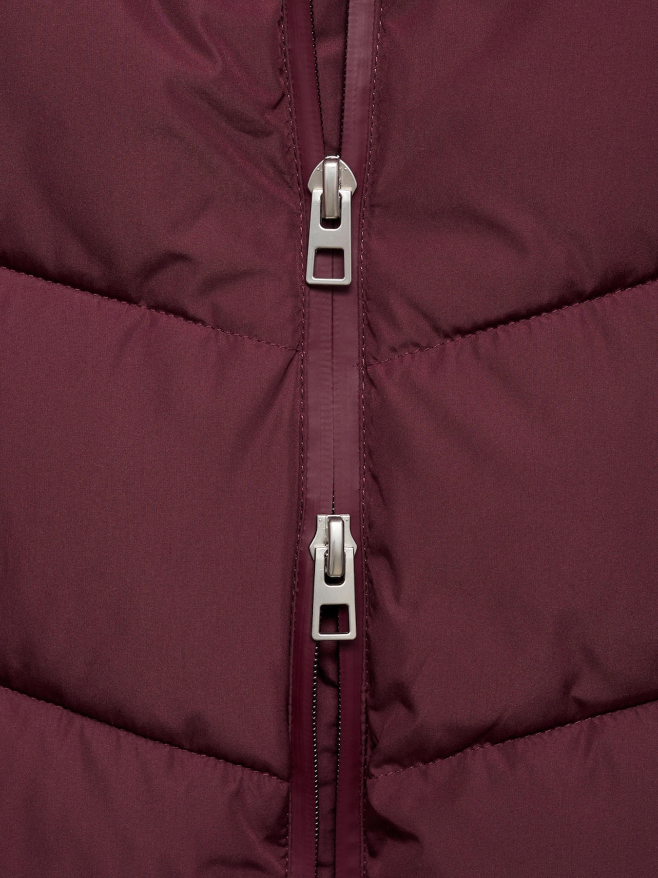 Зимняя куртка MANGO модель 17017763_76 Фото