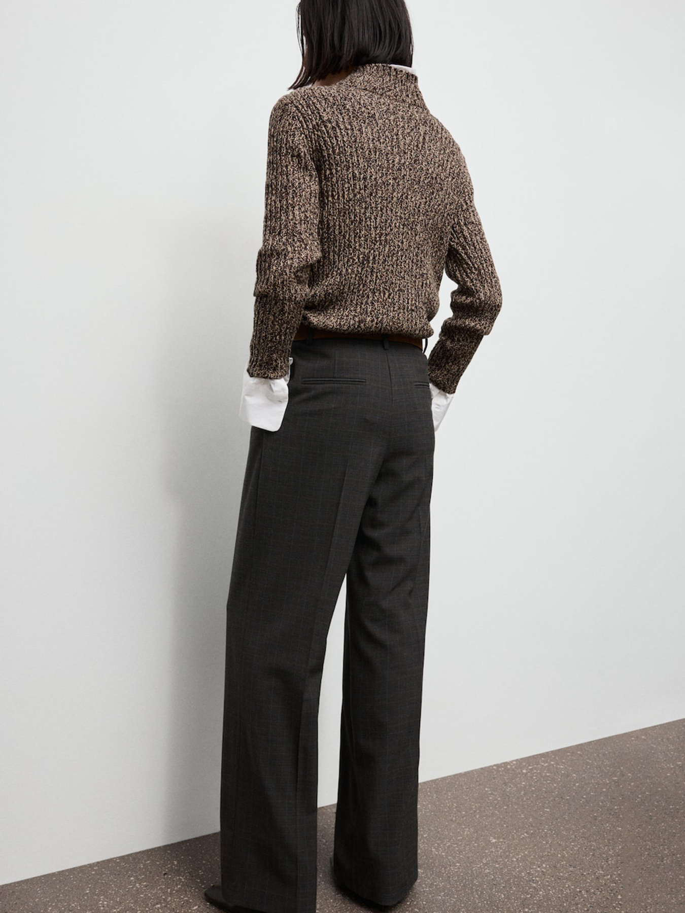 Брюки классические MANGO модель 17087792_30 Фото