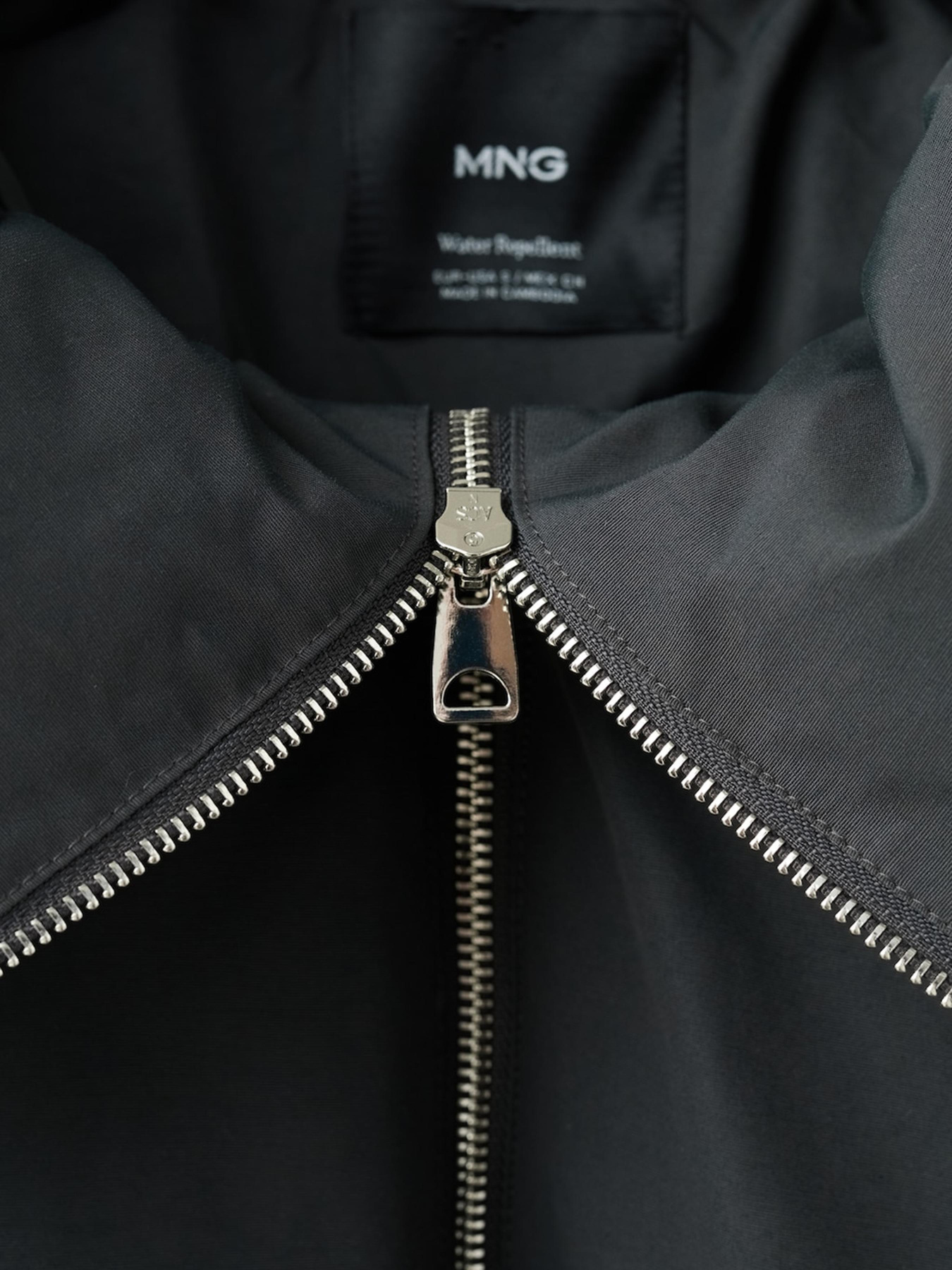 Демисезонная куртка MANGO модель 17069102_92 Фото