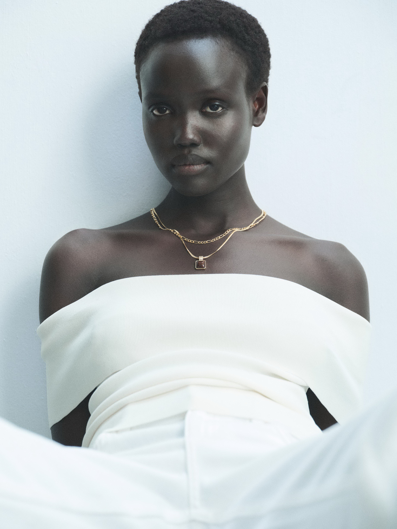 Кулони MANGO модель 27071344_OR Кулони MANGO модель 27071344_OR Фото