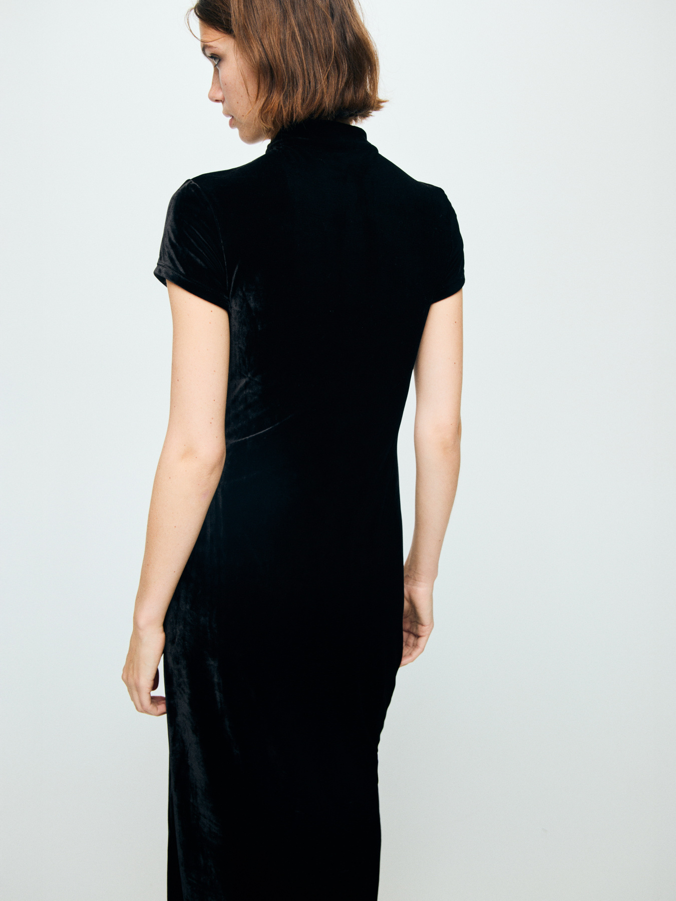 Платье миди MANGO модель 17949113_99 Фото