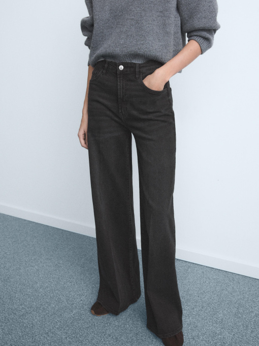 Расклешенные джинсы MANGO модель 27021196_TN Фото