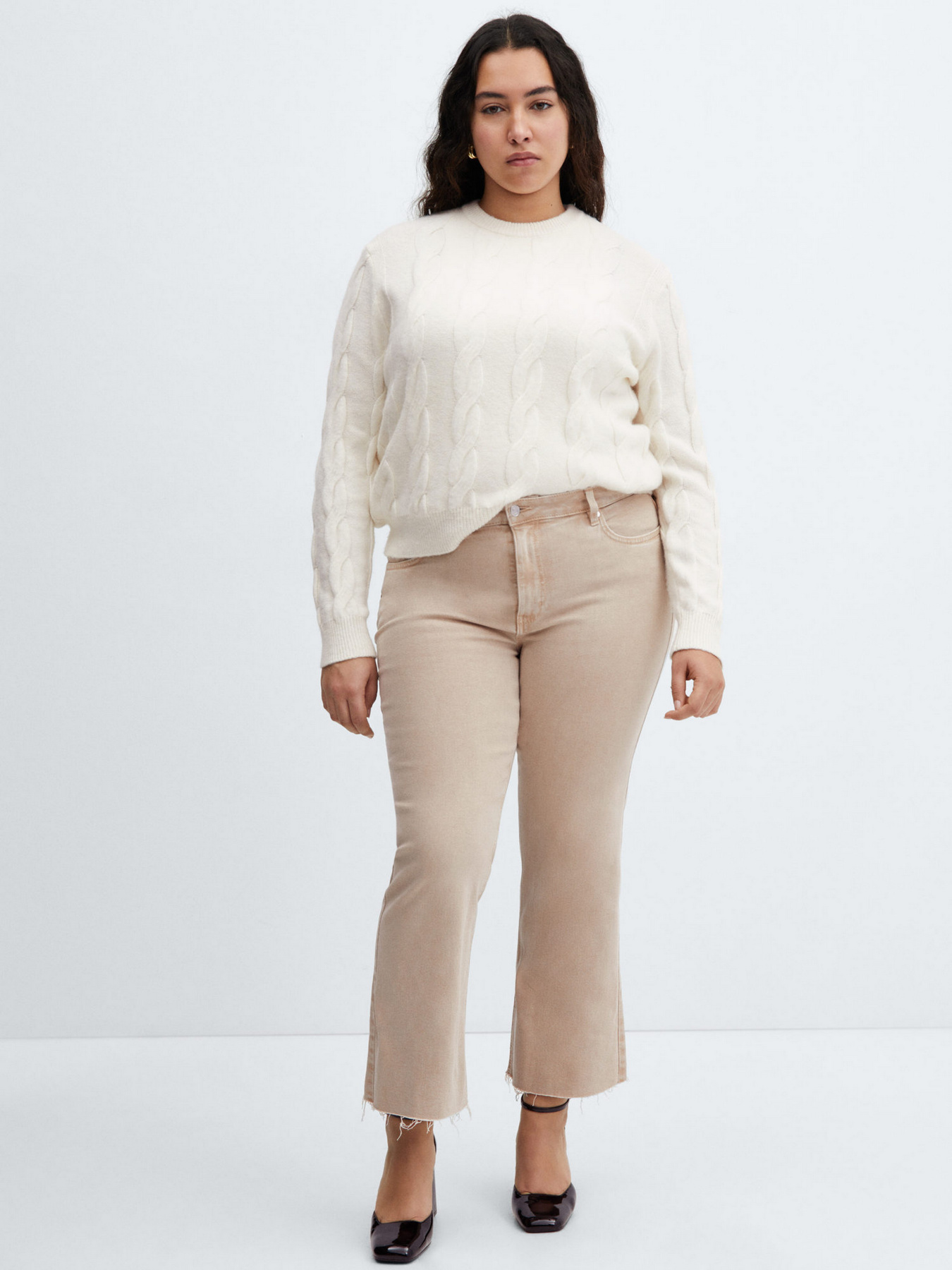 Джинси кльош MANGO Sienna Модель 67040296_7 Фото