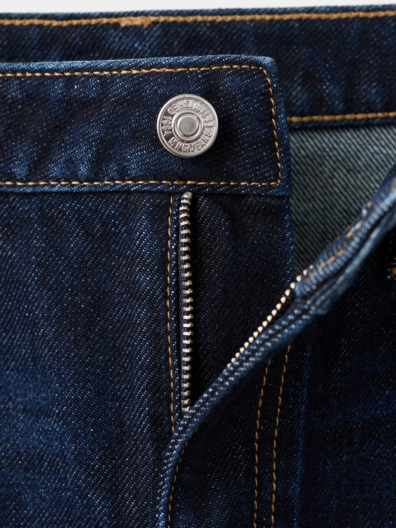 Зауженные джинсы MANGO модель 27031285_TO Фото