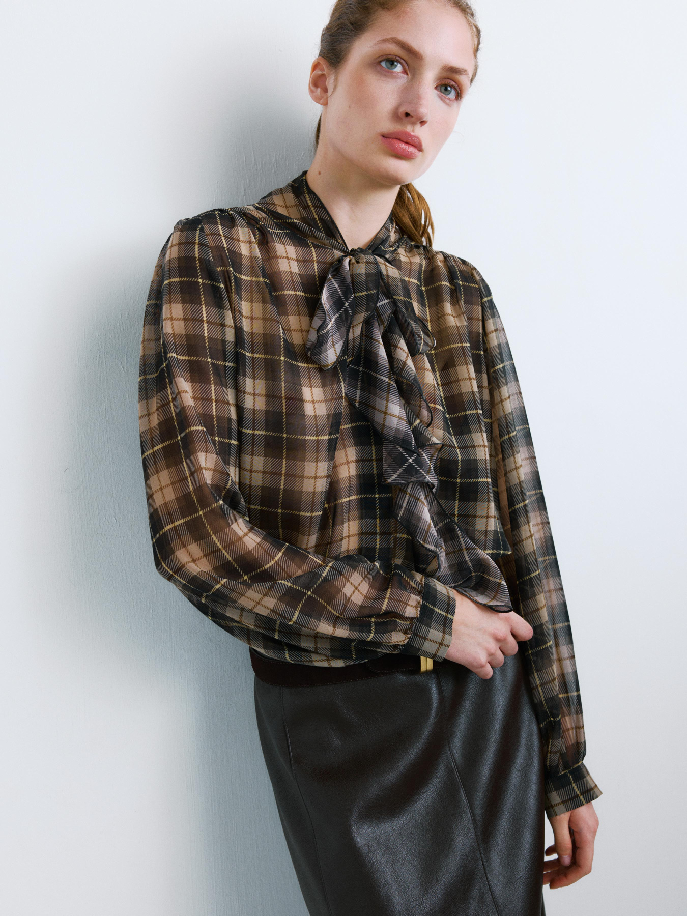 Блуза MANGO модель 27091320_99 Блуза MANGO модель 27091320_99 Фото