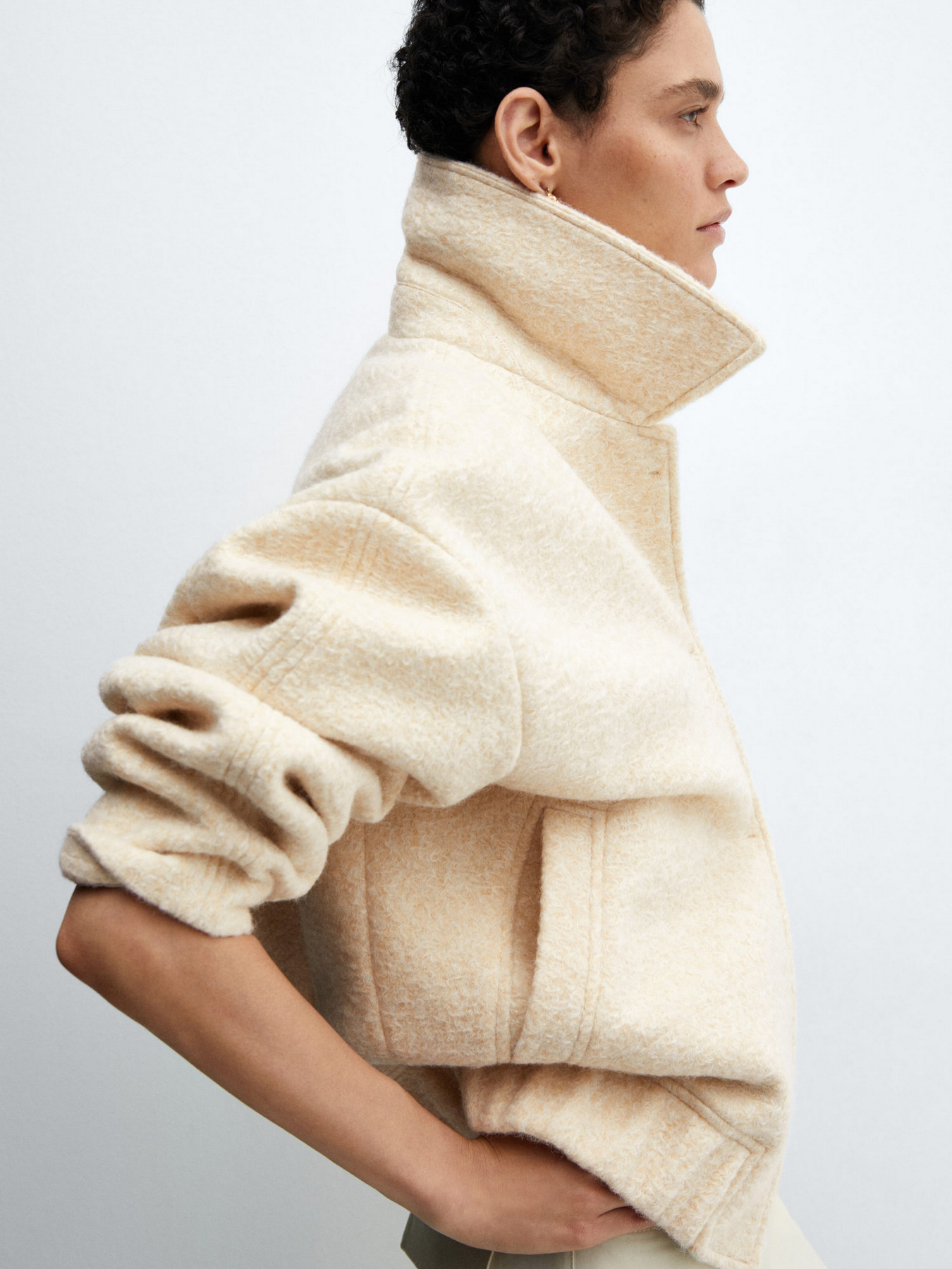 Бомбер MANGO Pop модель 67043263_11 Фото