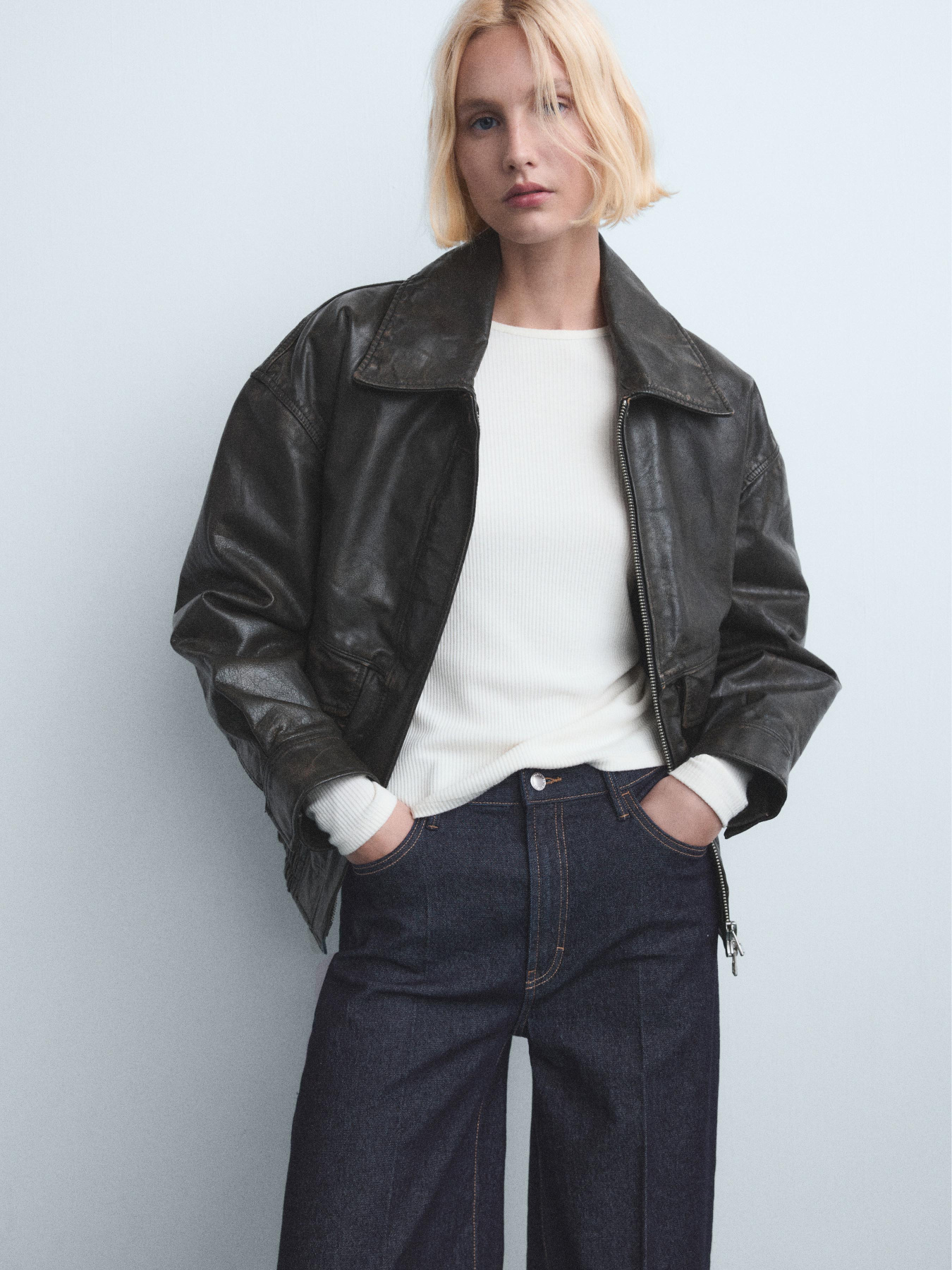 Прямые джинсы MANGO модель 27021197_TS Прямые джинсы MANGO модель 27021197_TS Фото