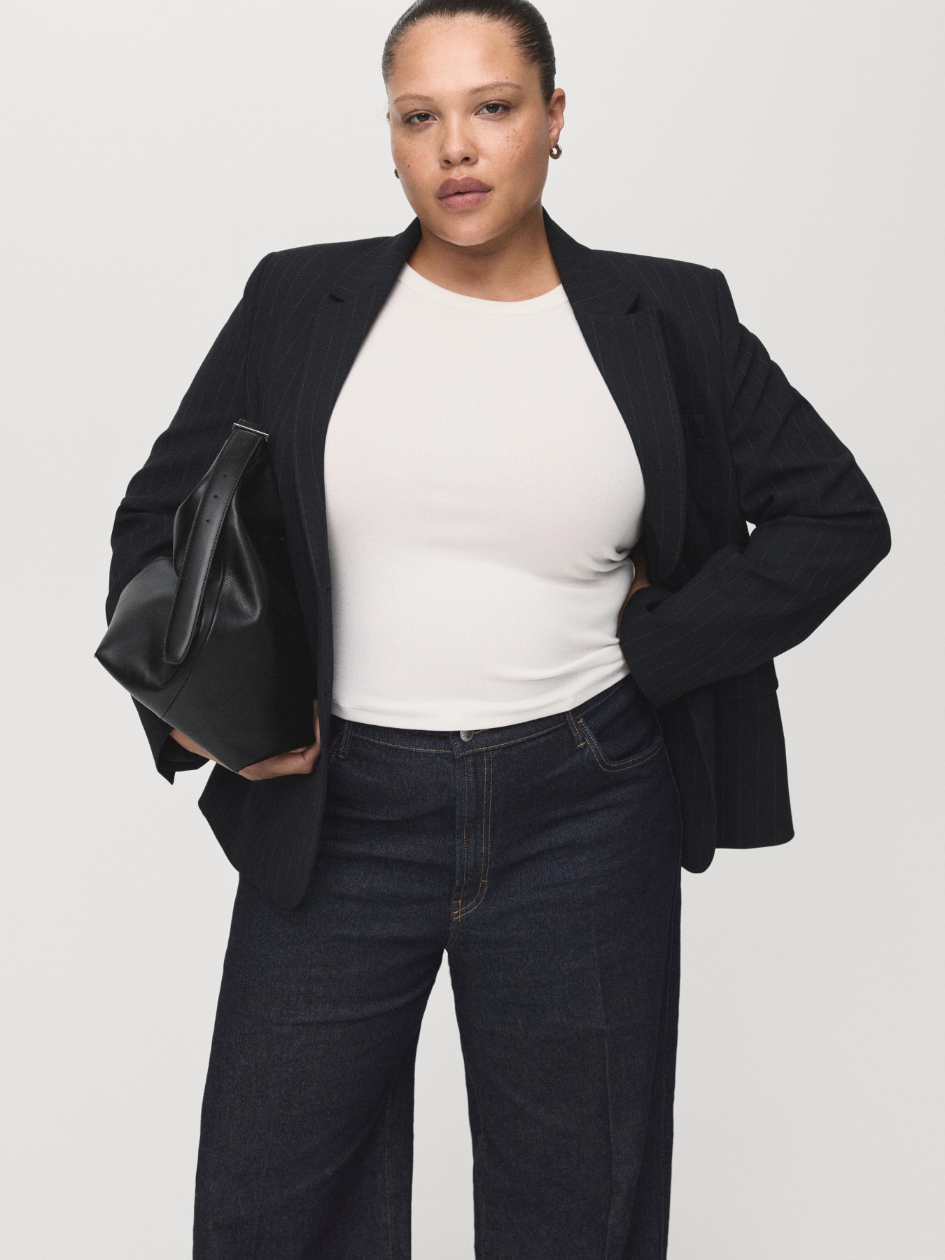 Прямые джинсы MANGO модель 27021197_TS Прямые джинсы MANGO модель 27021197_TS Фото