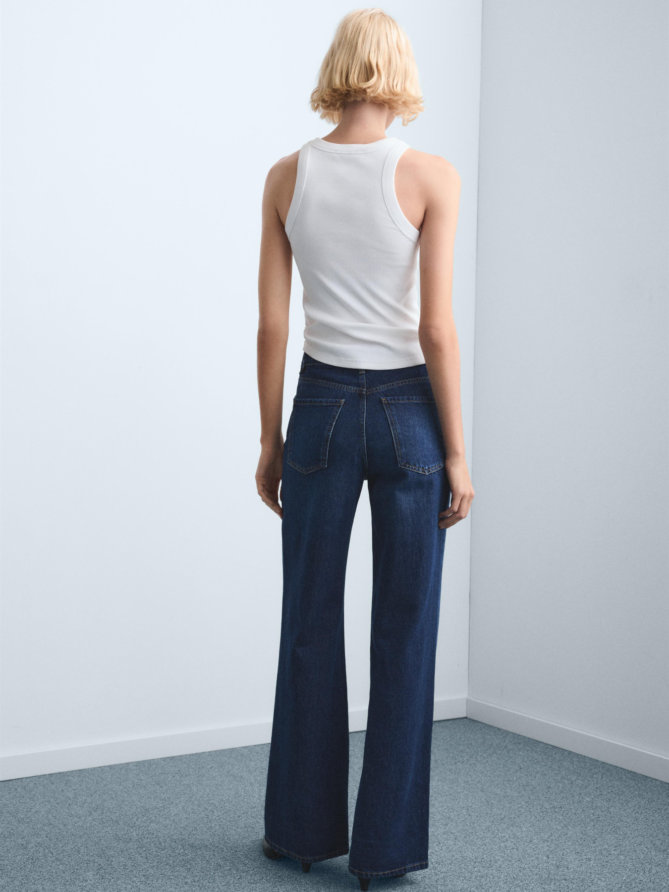 Прямые джинсы MANGO модель 27021203_TO Фото