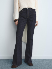 Расклешенные джинсы MANGO модель 27031191_TS Фото