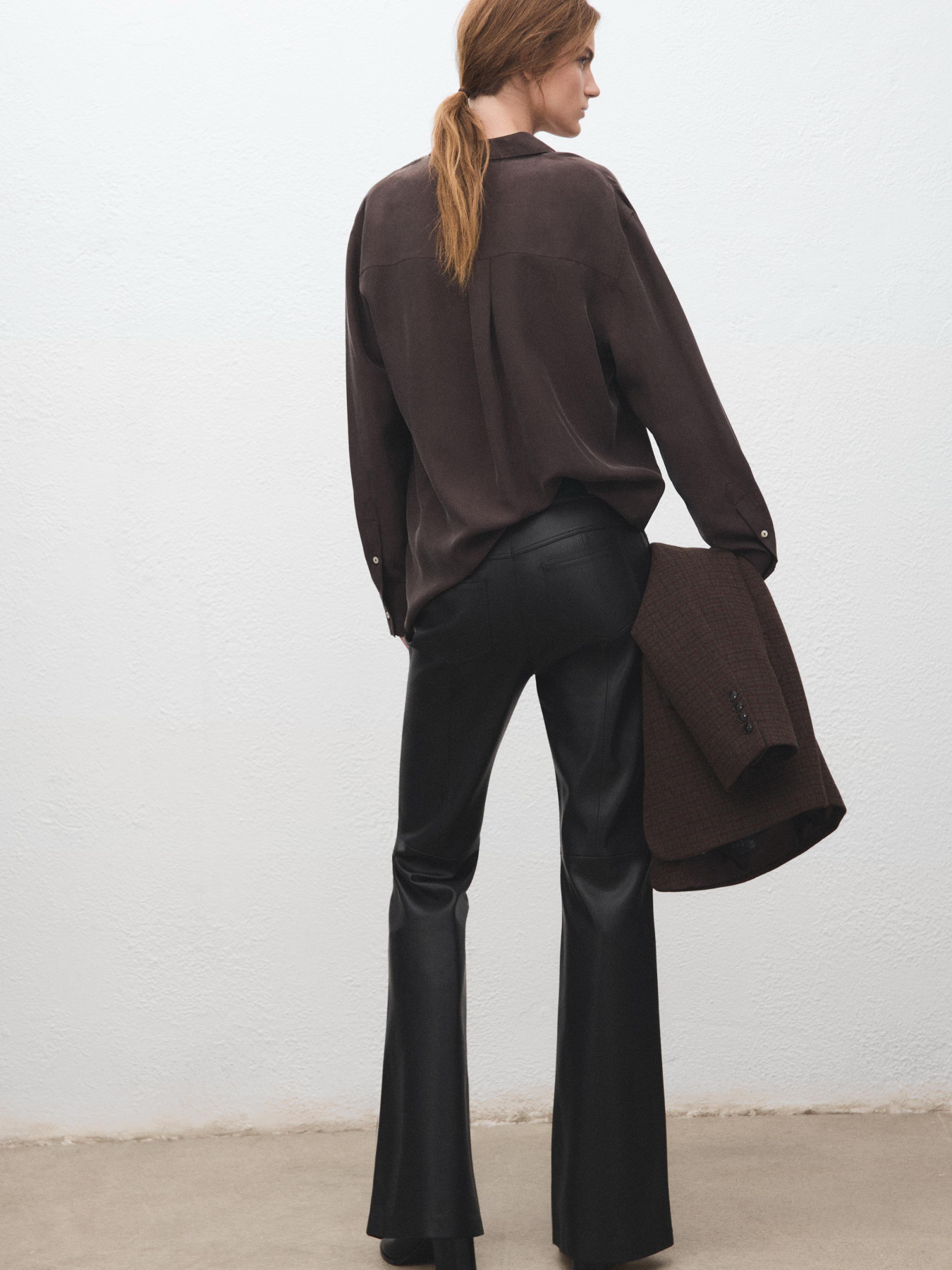 Повсякденні штани MANGO модель 27031295_99 Повсякденні штани MANGO модель 27031295_99 Фото