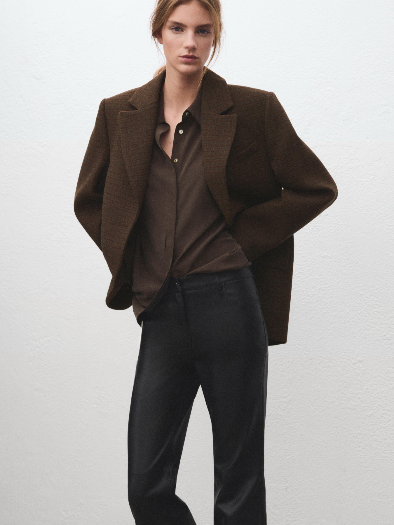 Повсякденні штани MANGO модель 27031295_99 Повсякденні штани MANGO модель 27031295_99 Фото